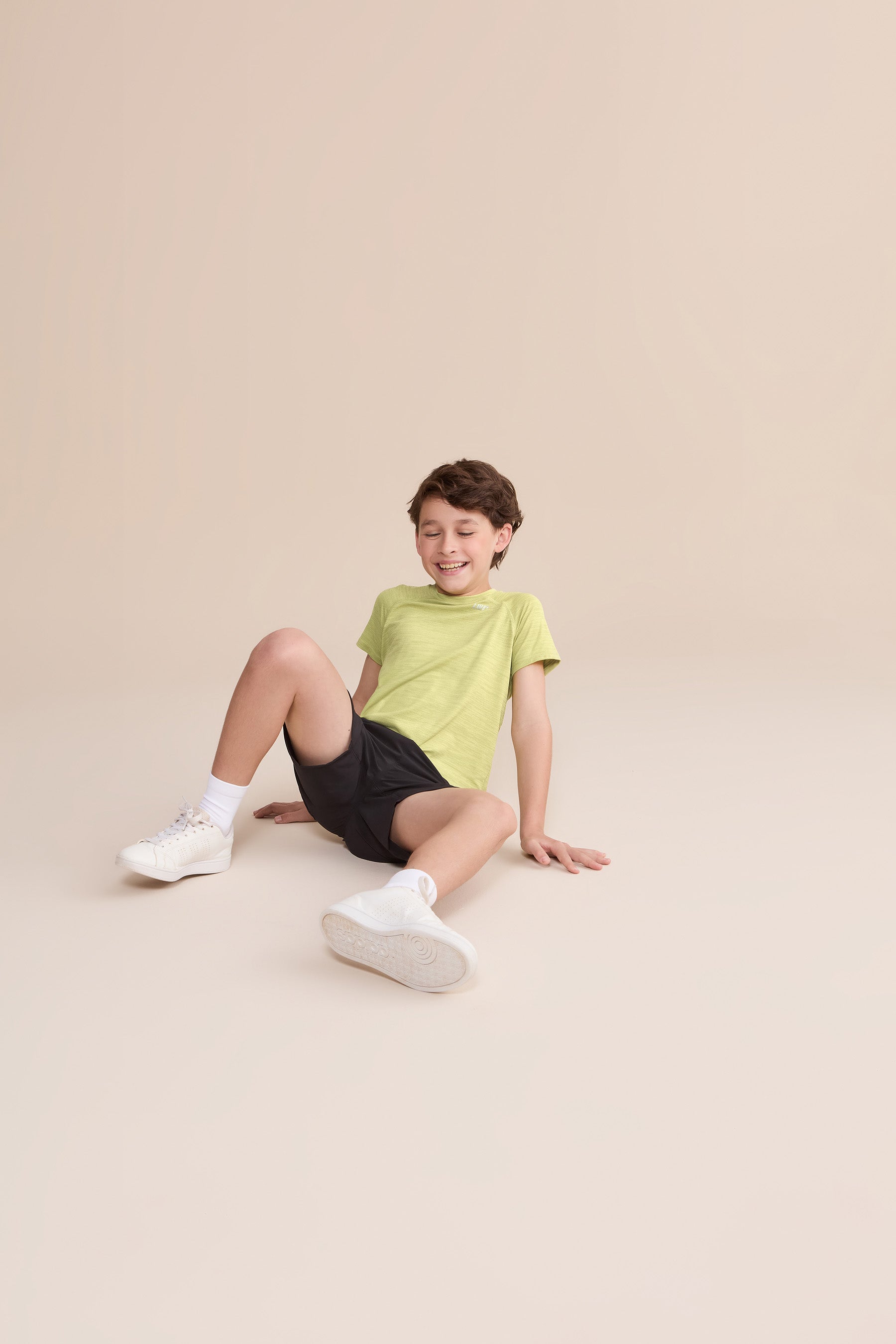Stylish Raglan Sleeve Kids T-Shirt - Comfortable & Trendy Cotton Blend Tee for Boys & Girls - Perfect for Playdates, School & Everyday Wear