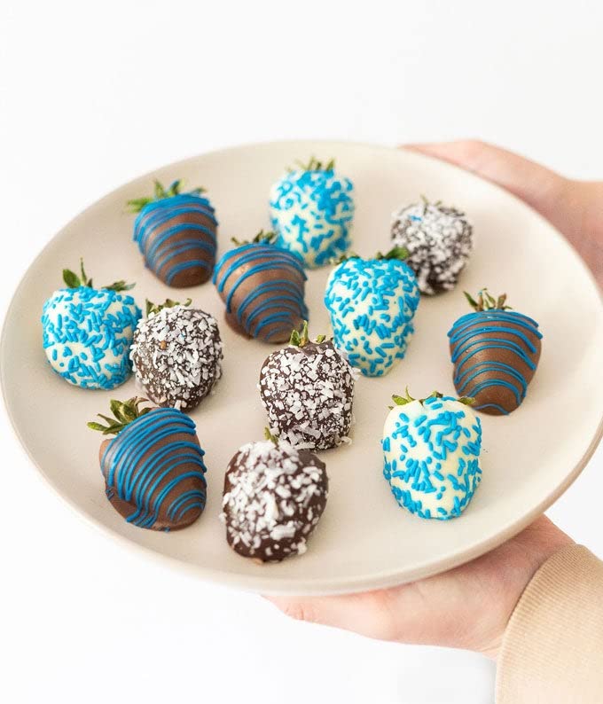 Baby Boy Chocolate Covered Strawberries - Handmade Gourmet Gift for Newborn Celebrations | Perfect for Baby Showers, Birth Announcements & Gender Reveals