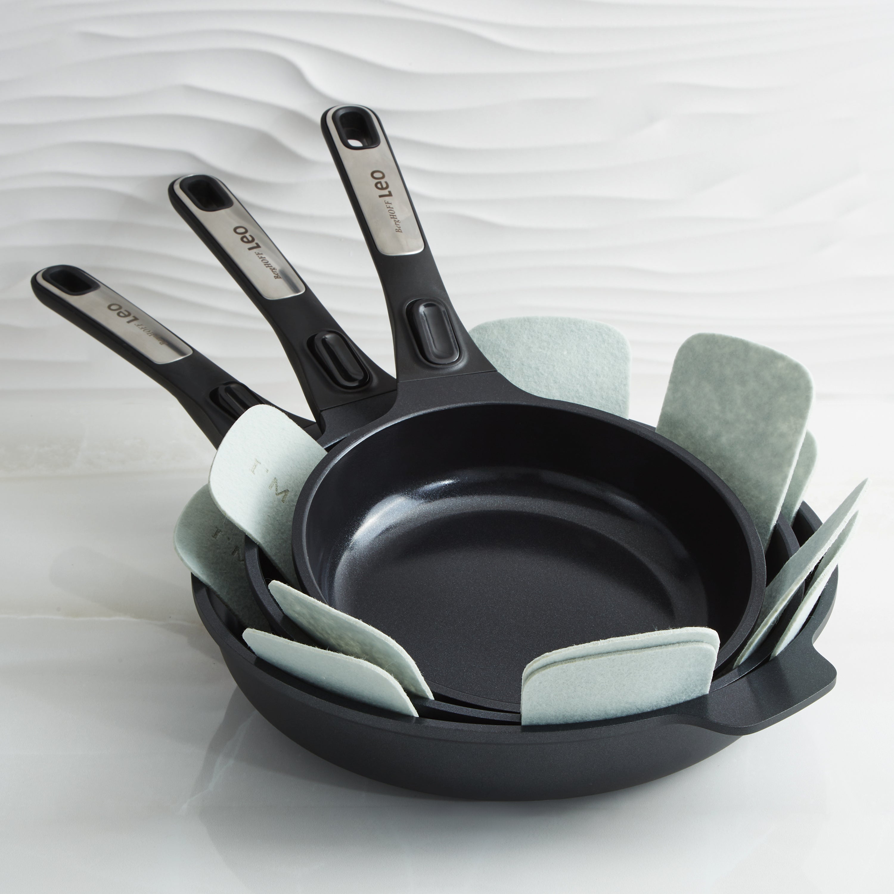 BergHOFF Leo Phantom 3-Piece Nonstick Ceramic Frying Pan Set with Recycled Materials - Perfect for Sauteing, Frying & Healthy Cooking in Modern Kitchens