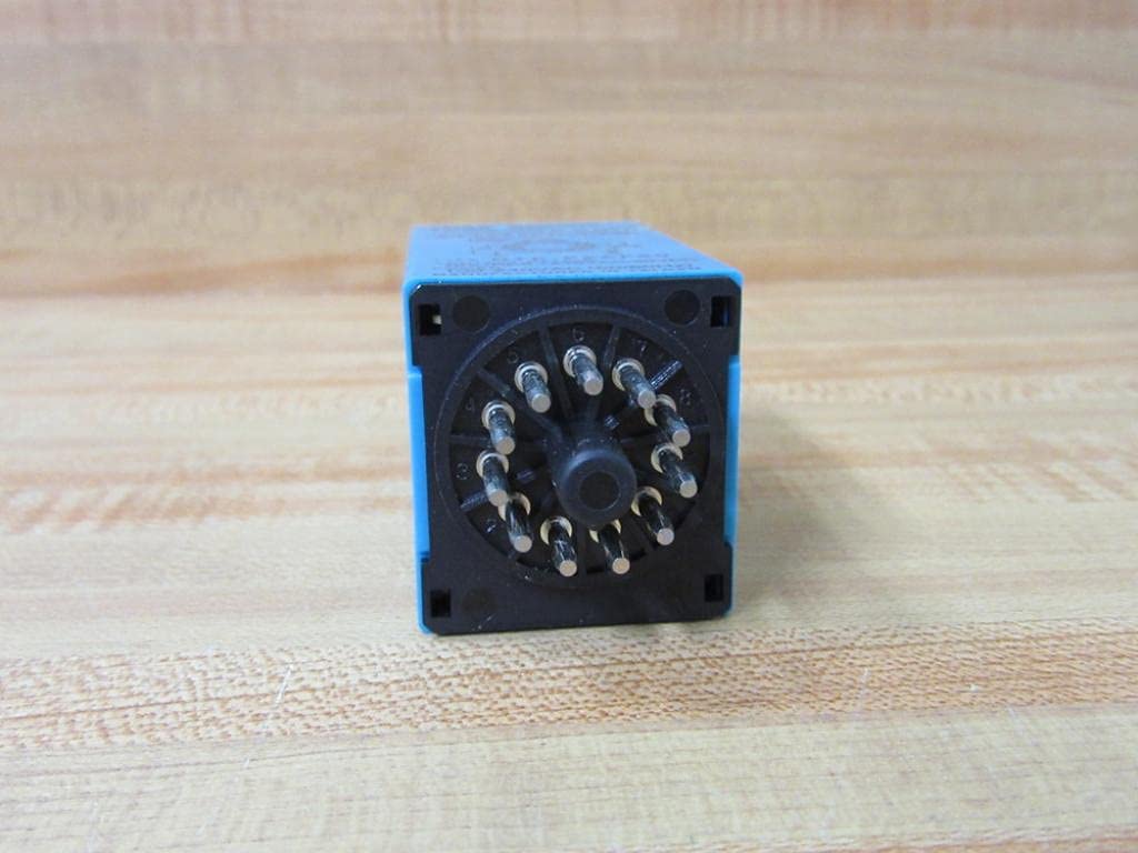 IDEC RTE-P2AF20 Electromechanical Multifunction Timer - Industrial Automation, HVAC, and Electrical Control Systems