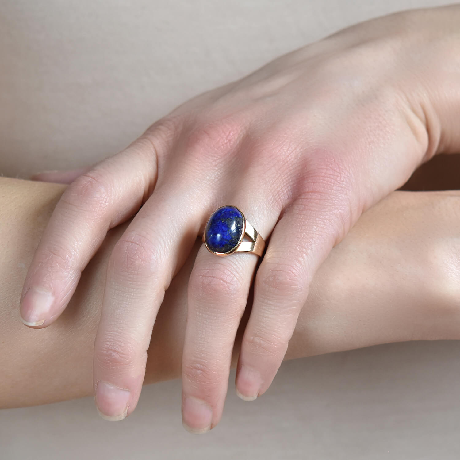 Vintage 14K Gold Lapis Lazuli Cabochon Ring for Women - Handmade Blue Stone Jewelry Gift for Birthday, Anniversary & Special Occasions