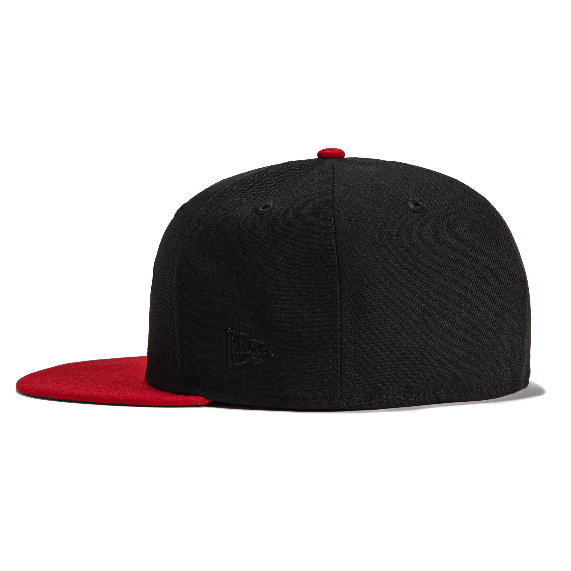New Era 59Fifty Tampa Tarpons Baseball Cap - Adjustable Black & Red Snapback Hat for Men & Women - Perfect for Baseball Games, Streetwear & Casual Outfits