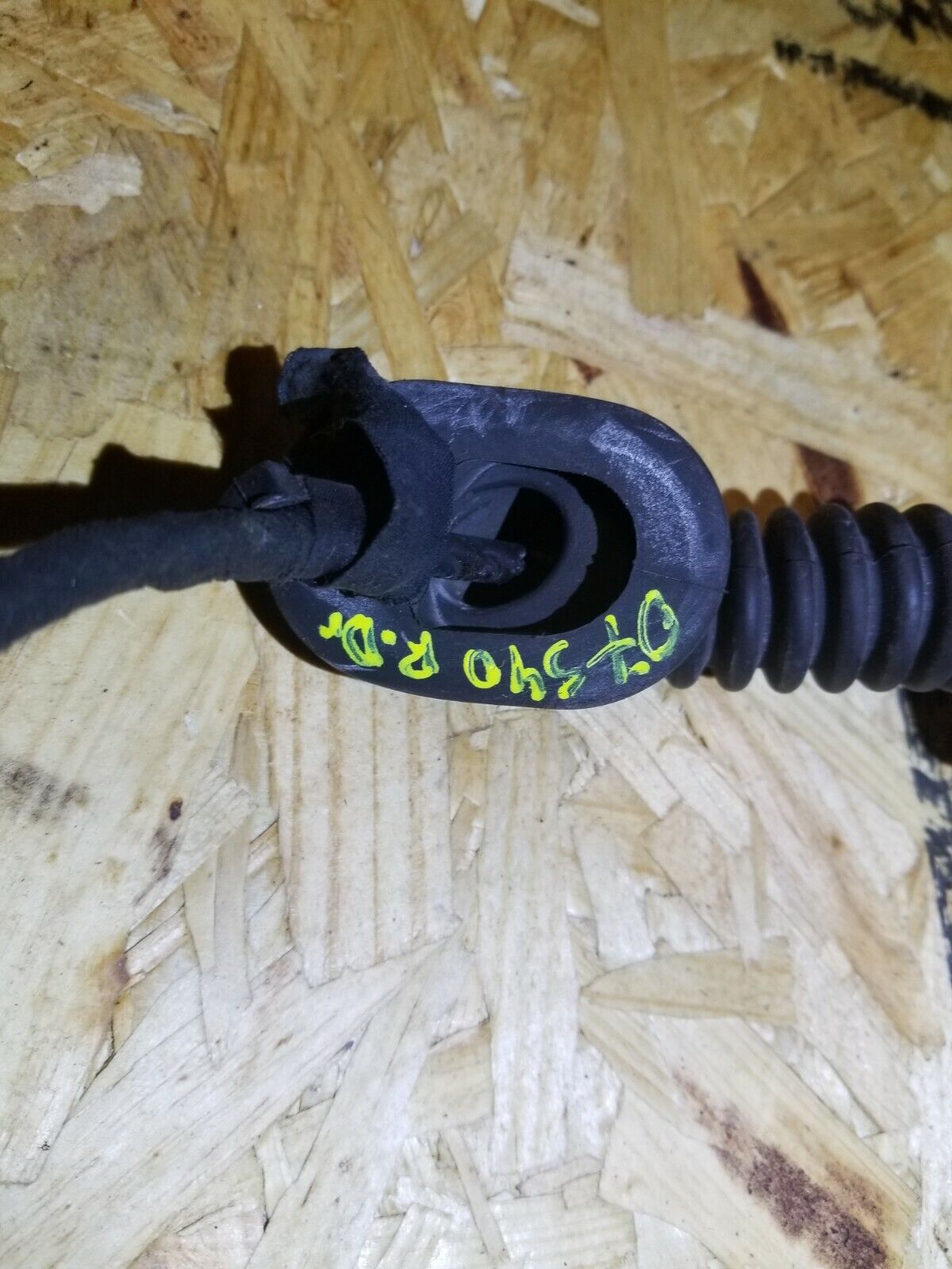 05 06 07 Volvo S40 Rear Left Driver Side Door Wire Harness OEM - Replacement Electrical Connector for Volvo S40 Sedan - Perfect for DIY Car Repairs and Electrical System Maintenance
