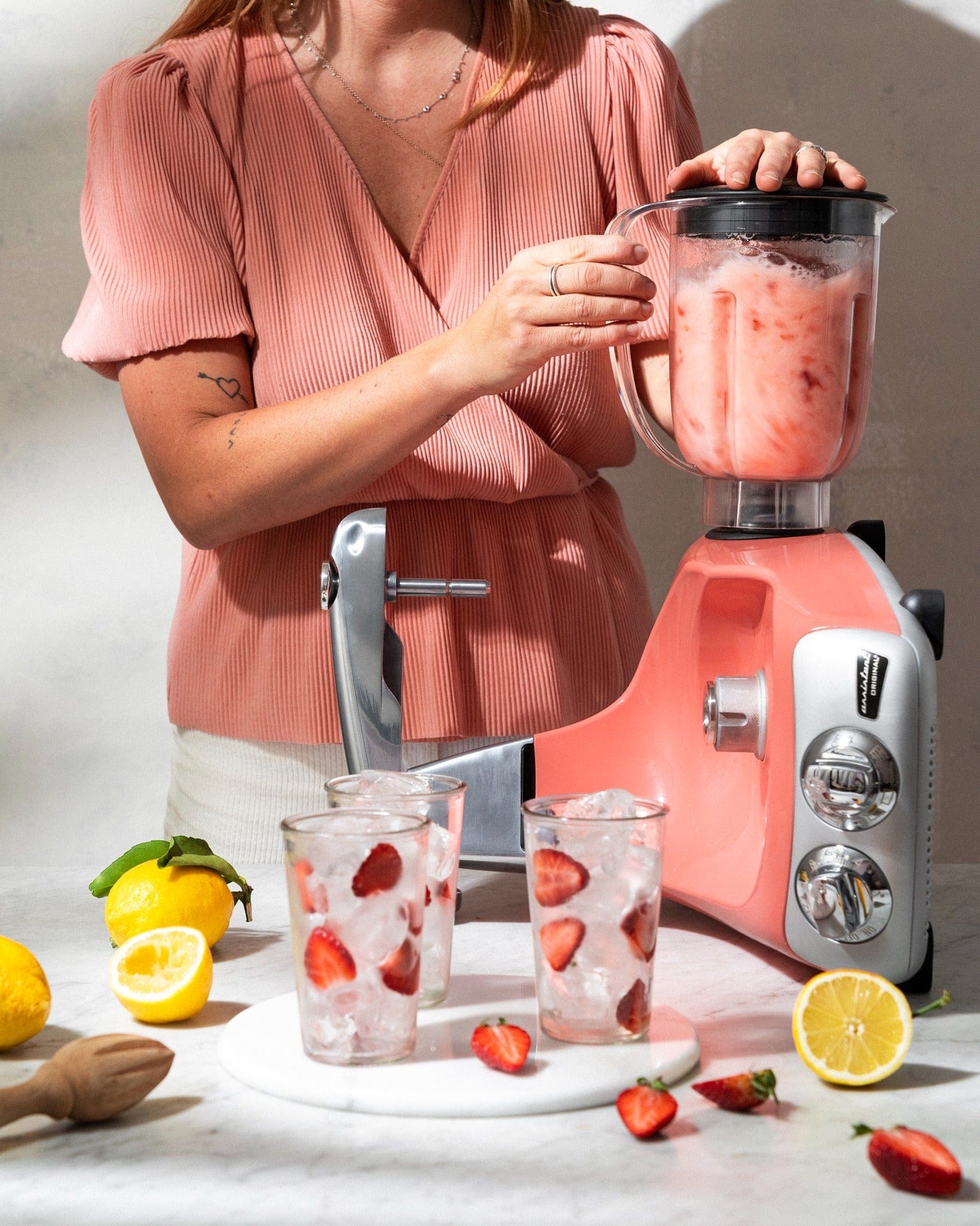Ankarsrum Premium Stand Mixer 600W - Original Swedish Assistent Mixer Since 1940 - Top Performance Kitchen Appliance for Baking, Dough Kneading & Food Prep - Available in Multiple Colors