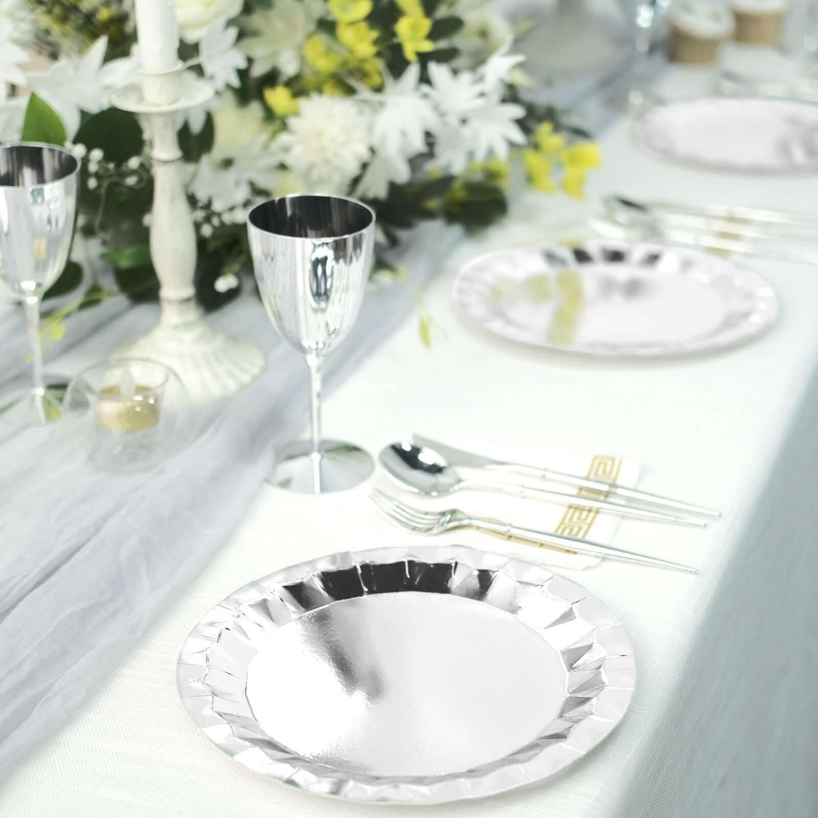 Efavormart 25 Pack 9 Inch Geometric Metallic Silver Foil Disposable Dinner Plates - 400 GSM Heavy Duty for Parties, Weddings, and Special Events