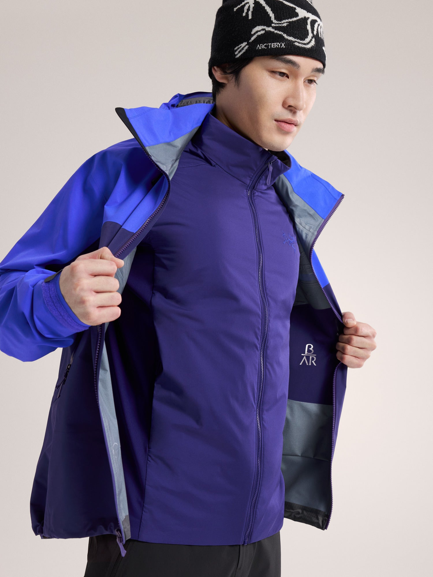Men's Atom Jacket - Lightweight Waterproof Windbreaker for Outdoor Activities, Hiking & Travel | X000009561