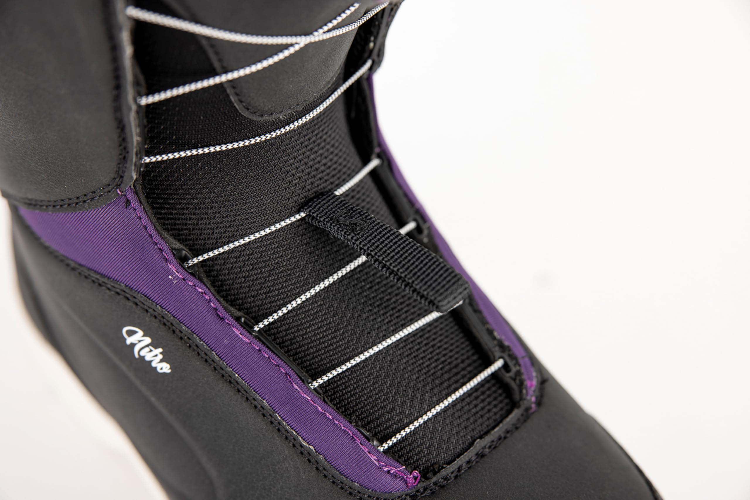 NITRO 2025 Scala Boa Women's Snowboard Boots - Lightweight & Comfortable for All-Mountain Riding | Perfect for Freestyle & Powder Snowboarding