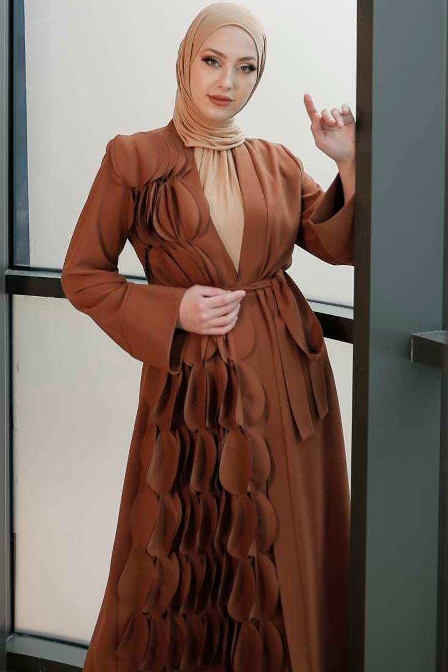 Luxurious Aaliyah Abaya with Elegant Side Design & Open Front - Perfect for Special Occasions, Weddings, and Evening Events