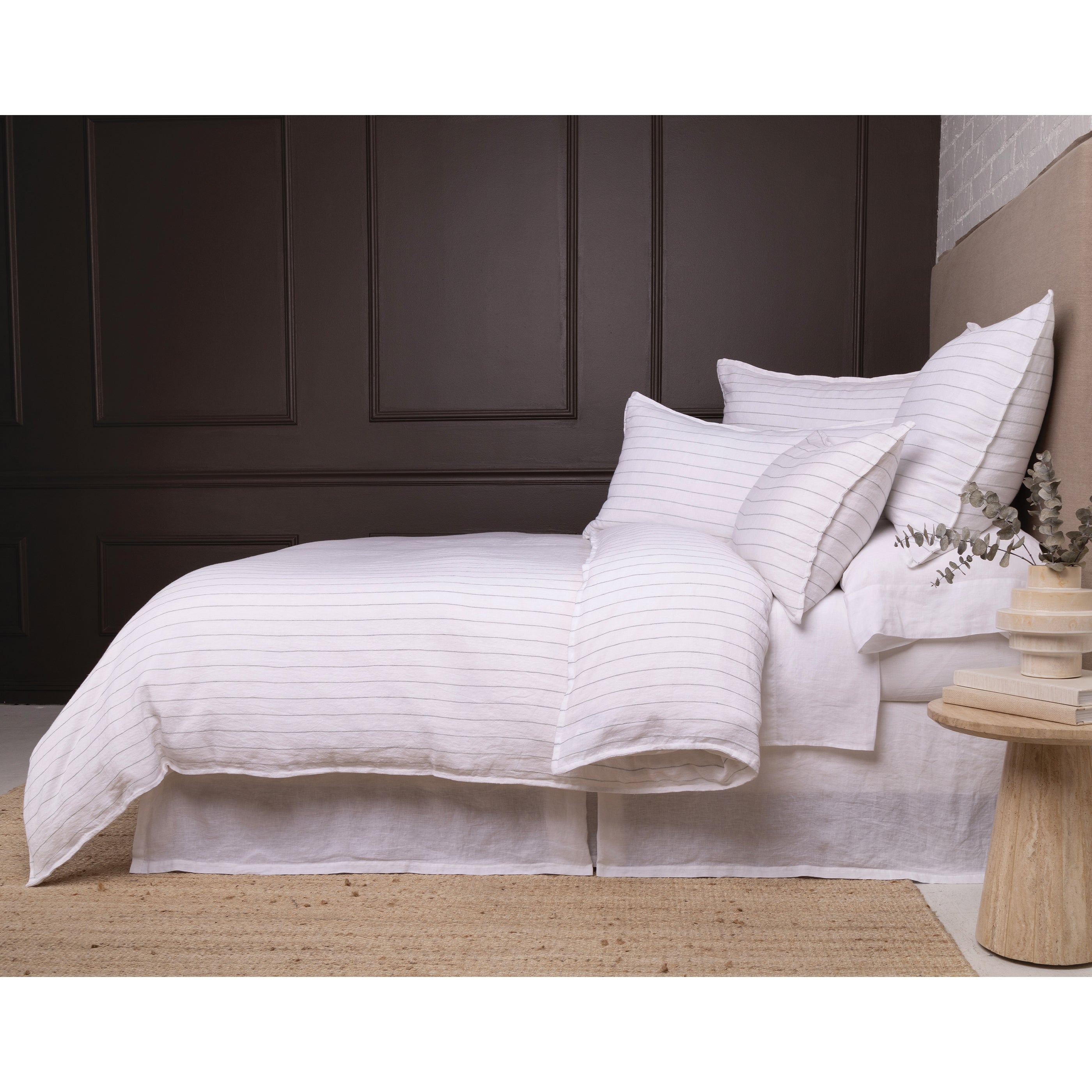 Premium Blake Duvet Cover Set - Soft & Breathable Bedding for All Seasons - Perfect for Master Bedroom, Guest Room & Dorm Decor
