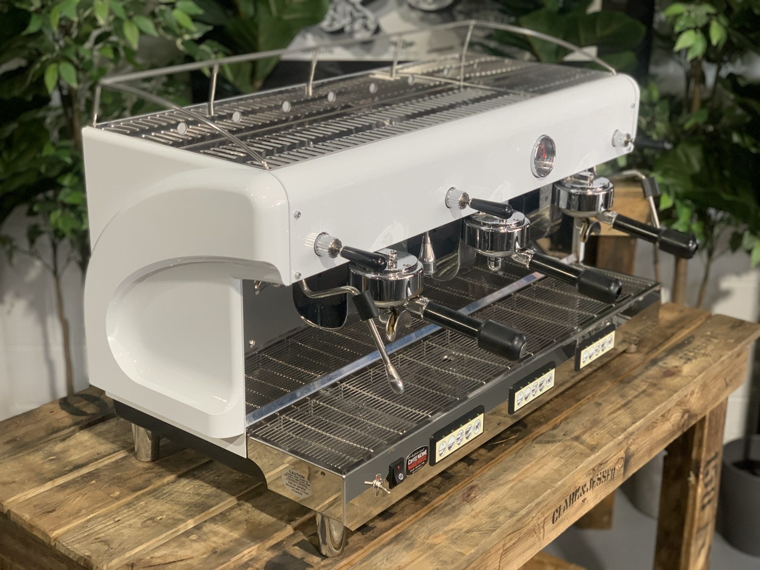 Elektra Maxi 3 Group Commercial Espresso Machine - White | Professional Coffee Maker for Cafes, Restaurants & Coffee Shops | High Performance Italian Espresso Equipment