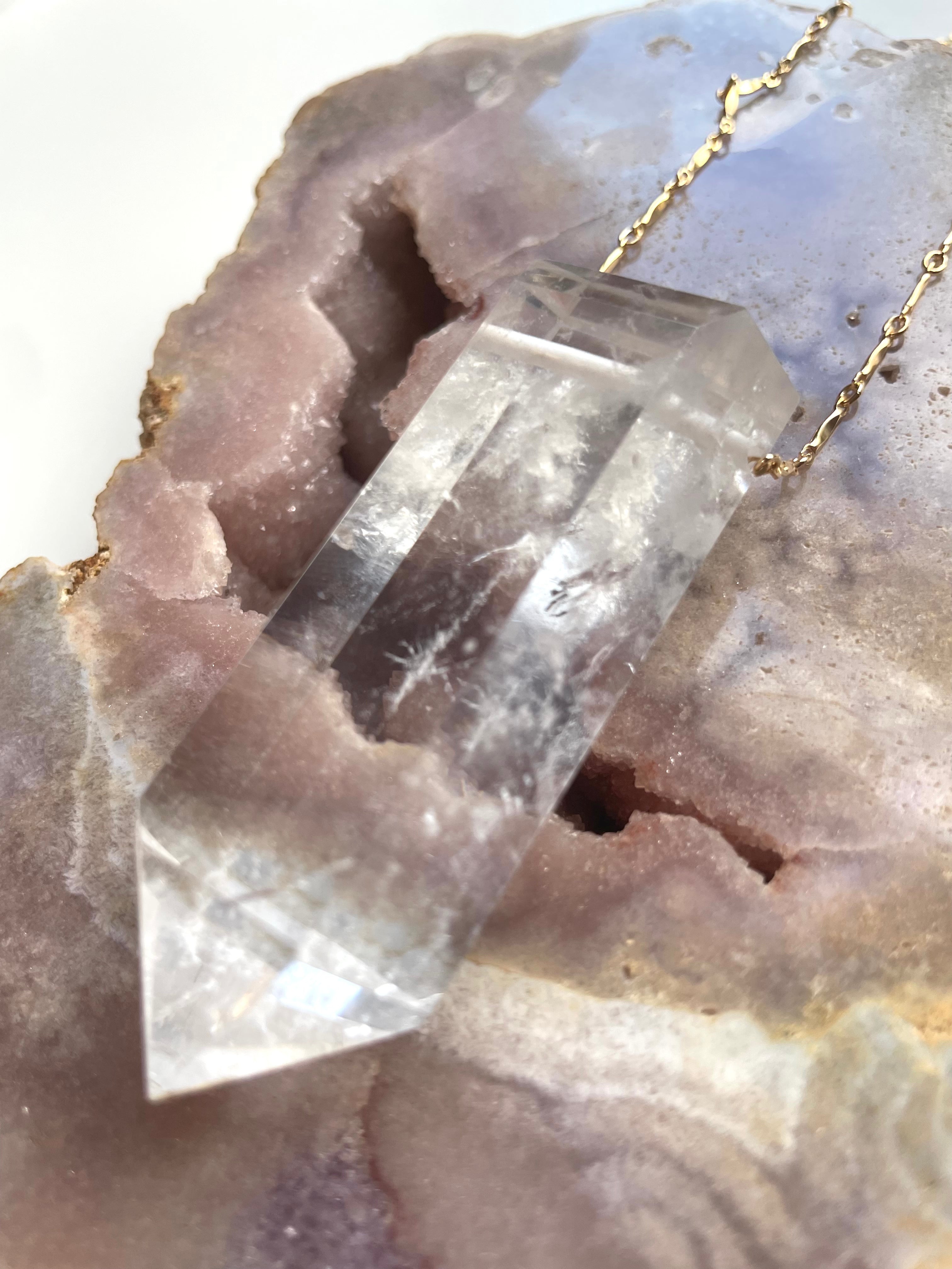 Extra Large Chunky Clear Quartz Pendant Necklace - 14K Gold Filled Healing Crystal Jewelry for Meditation, Energy Cleansing & Spiritual Gifts