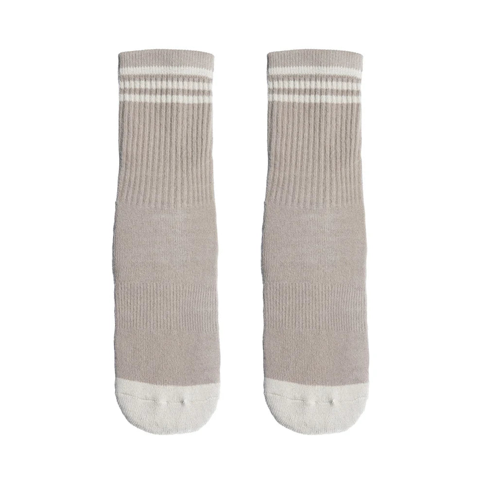 Non-Slip Grip Socks for Yoga, Pilates & Barre - Anti-Skid Workout Socks with Traction for Women & Men - Perfect for Dance, Gym & Home Exercise