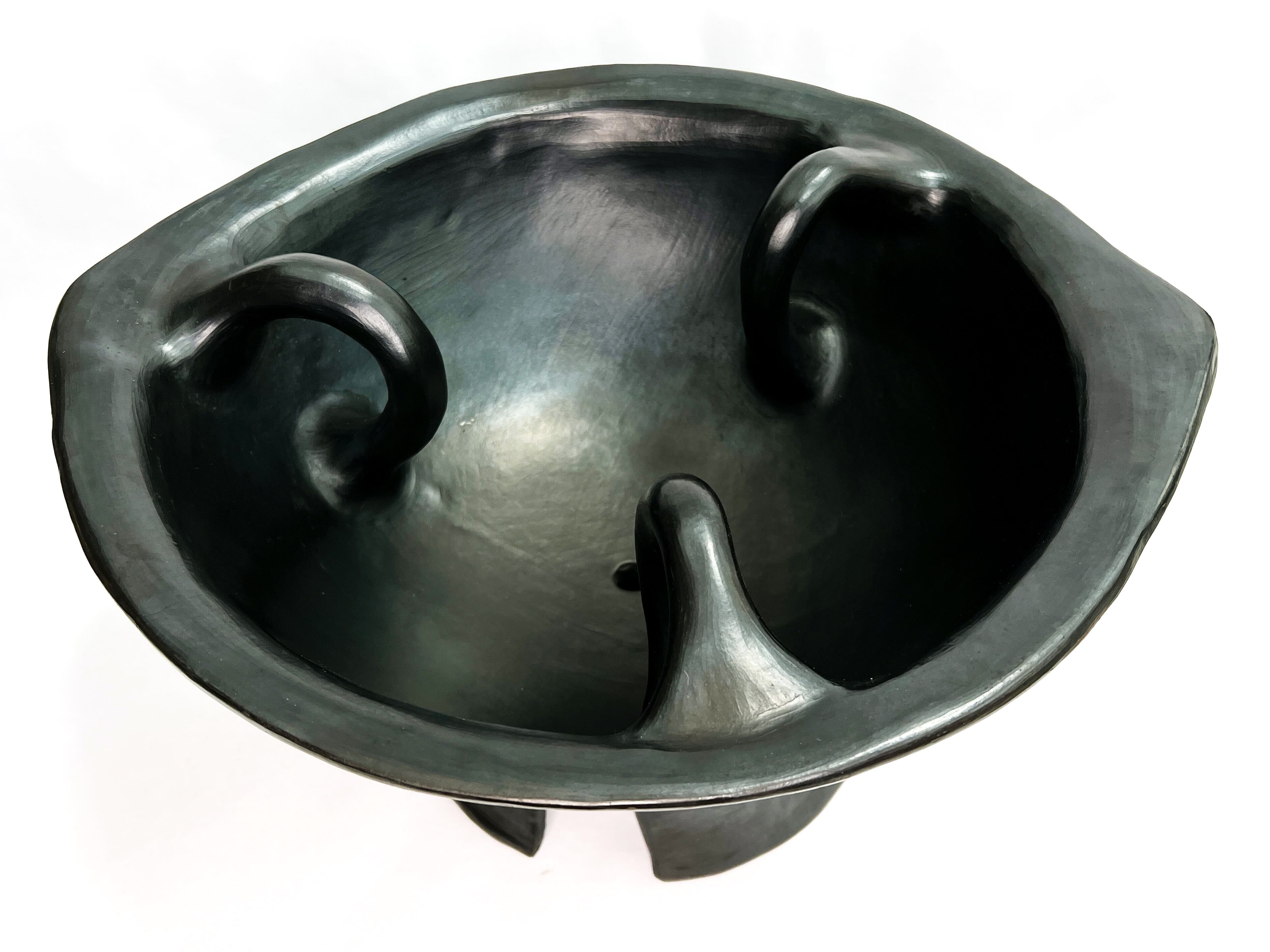 Premium Chamba Brazier - Medium Size, Authentic Mexican Clay Cookware for Traditional Stews & Tamales | Perfect for Outdoor Cooking & Authentic Mexican Cuisine