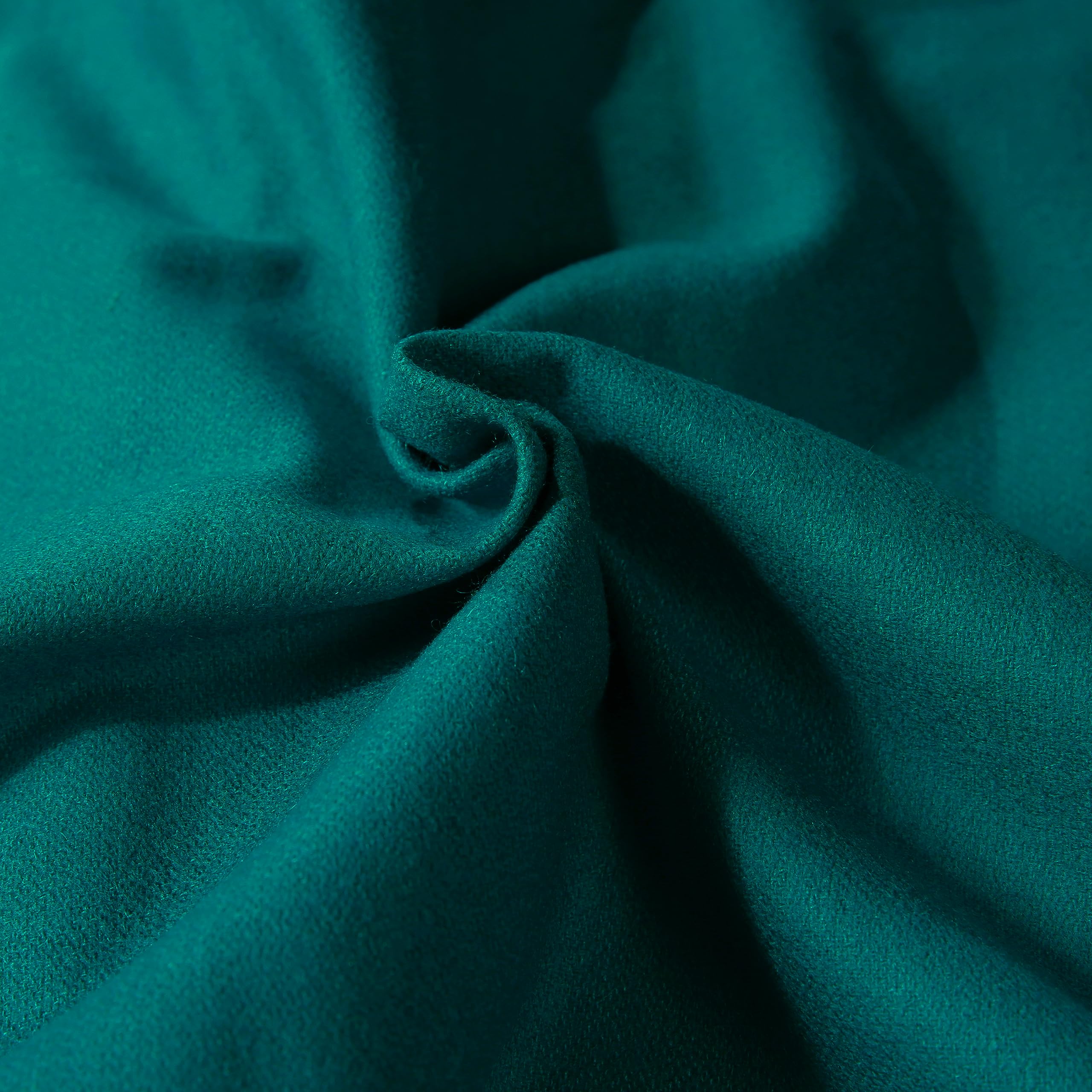 Premium Green Wool Billiard Cloth - Professional Pool Table Felt for 6, 7, 8 & 9 Foot Tables - Perfect for Home Game Rooms, Bars & Tournament Play