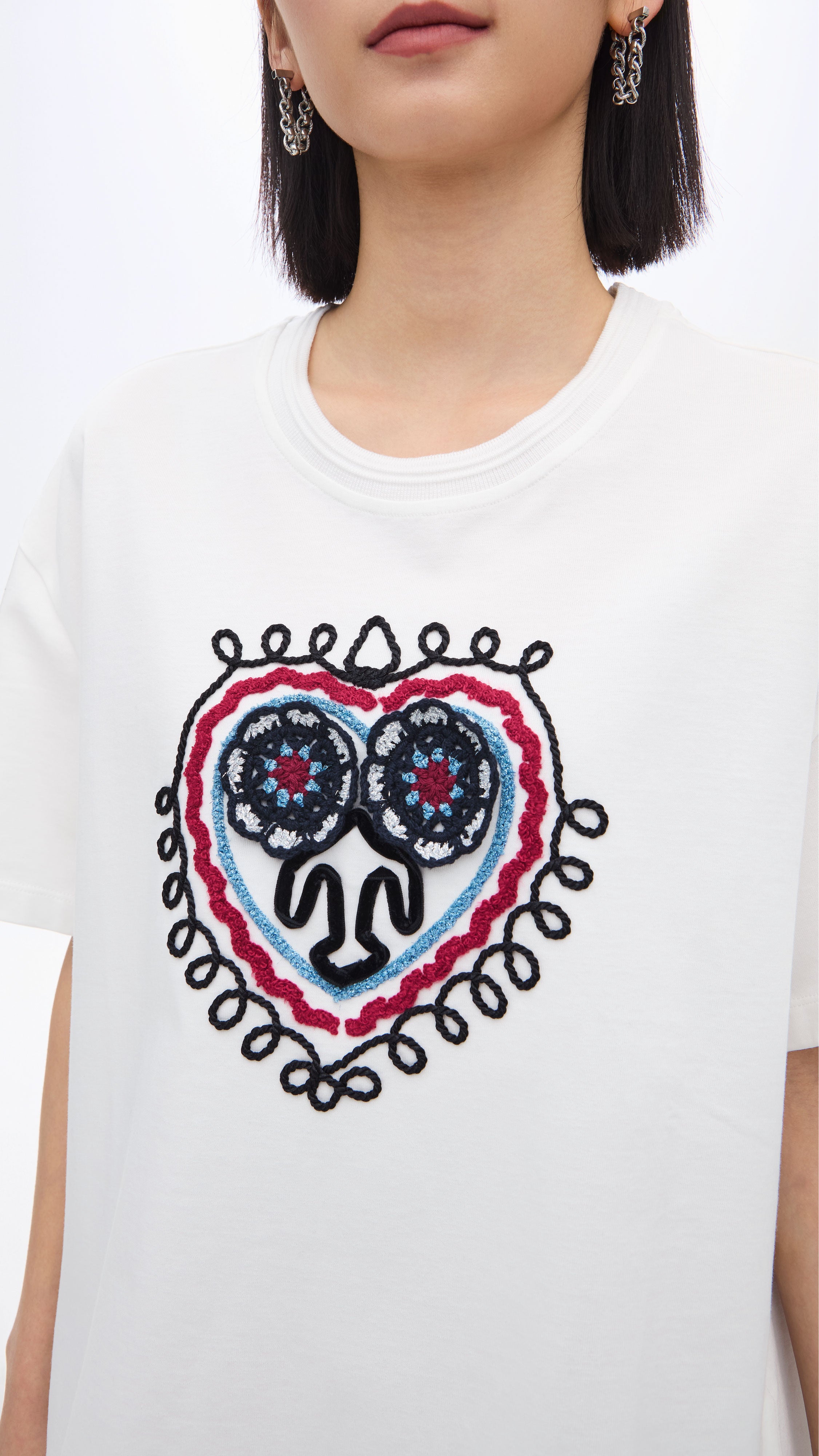 Stylish Crochet Patch Tee for Women - Trendy Boho Summer T-Shirt with Unique Handmade Details | Perfect for Beach Outings, Music Festivals & Casual Everyday Wear