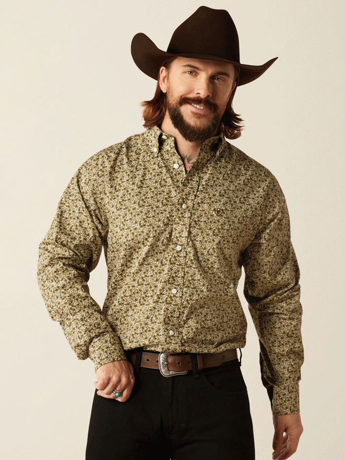 Ariat Men's Wrinkle-Free Filmore Classic Fit Button-Down Shirt - Green | Comfortable Casual & Work Wear for Outdoor Activities & Office