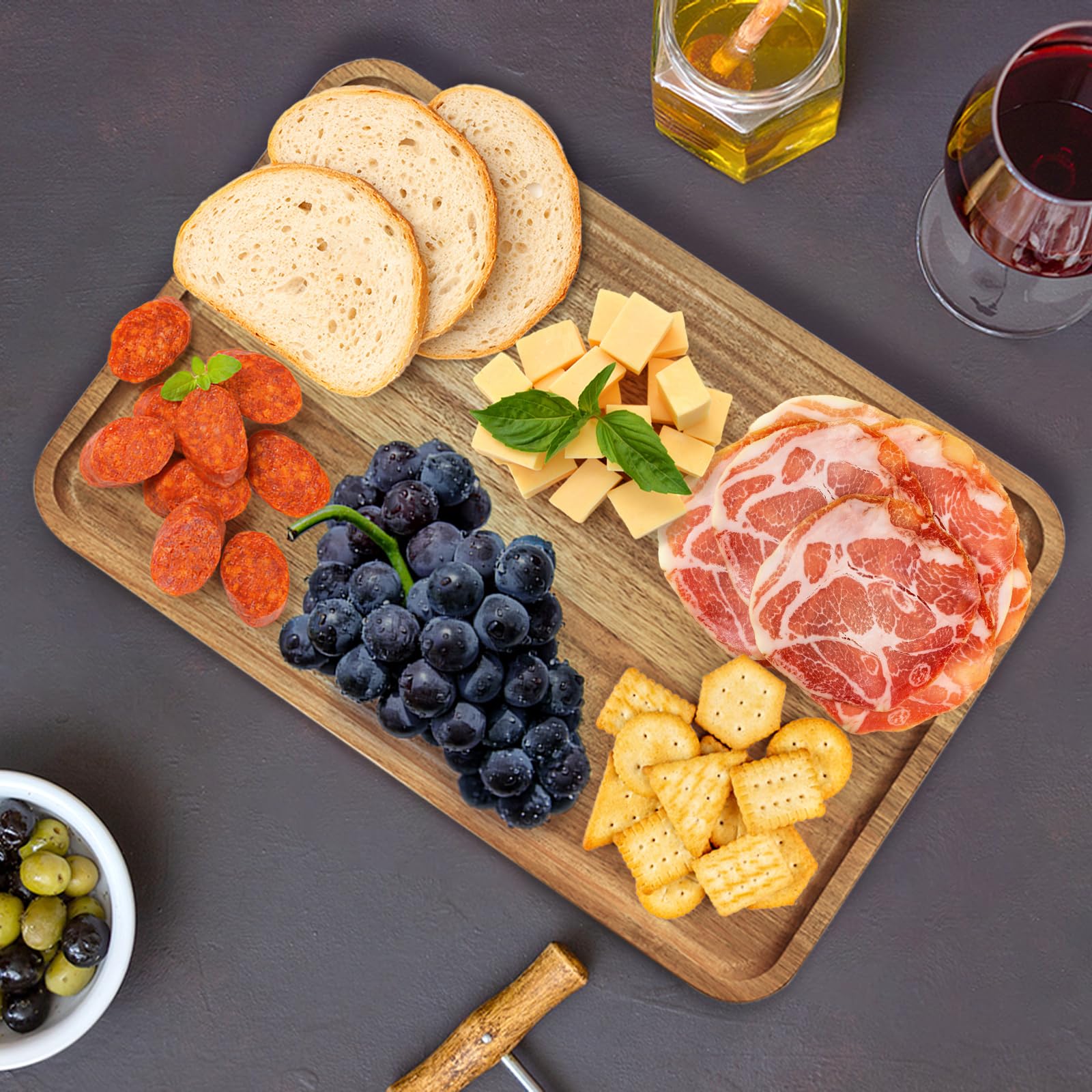 YOUEON Set of 2 Acacia Wood Serving Trays with Raised Edge - 14.2 x 9.5 Inch Rectangular Wooden Plates for Appetizers, Cheese, Sandwiches, Desserts, Coffee, Fruits & Cookies - Perfect for Entertaining, Kitchen Serving, Party Snacks & Coffee Table Decor