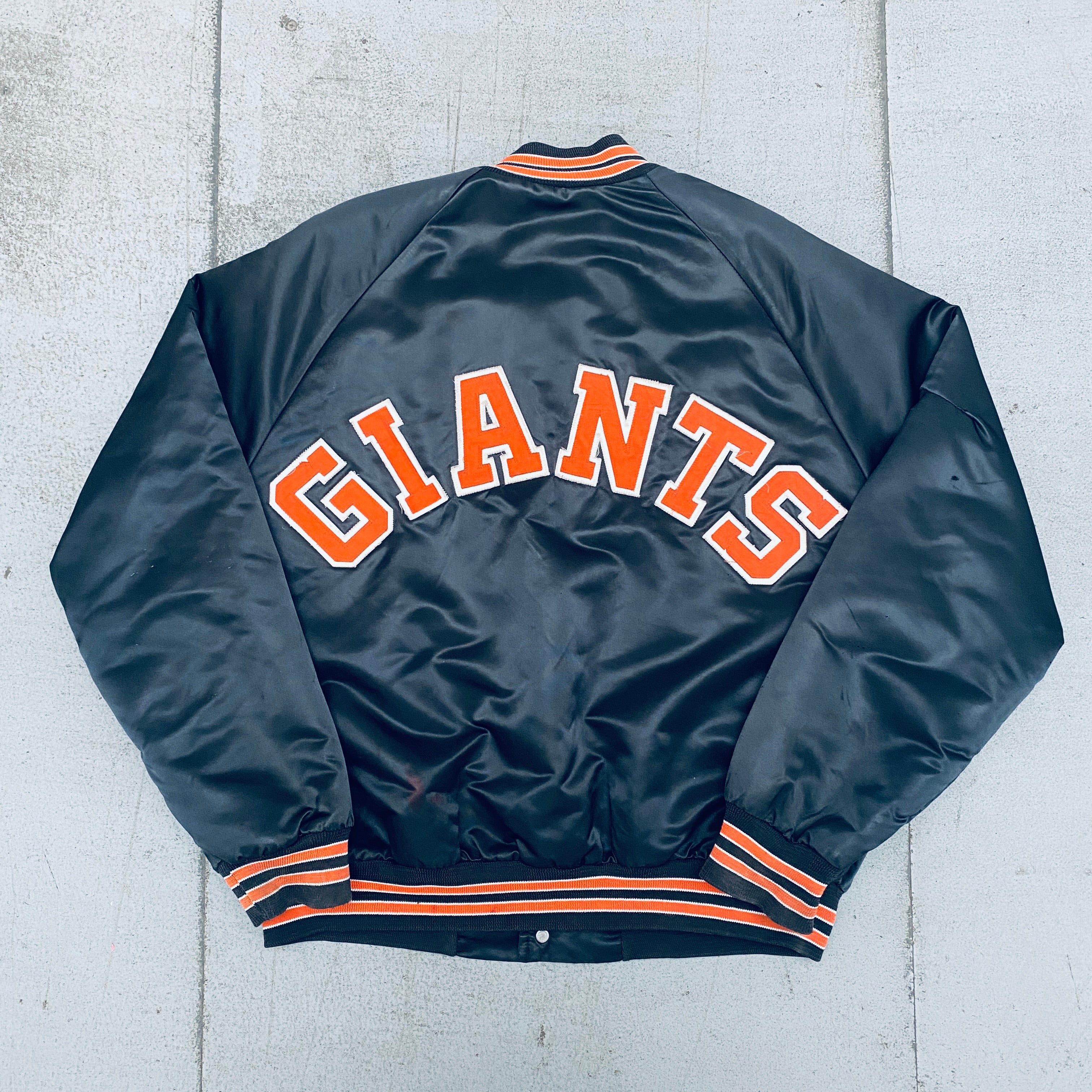 San Francisco Giants 1990s Vintage Chalk Line Satin Bomber Jacket with Reverse Stitching - Large Size | Retro Baseball Fan Apparel for Men, Game Day Outfit, 90s Throwback Fashion