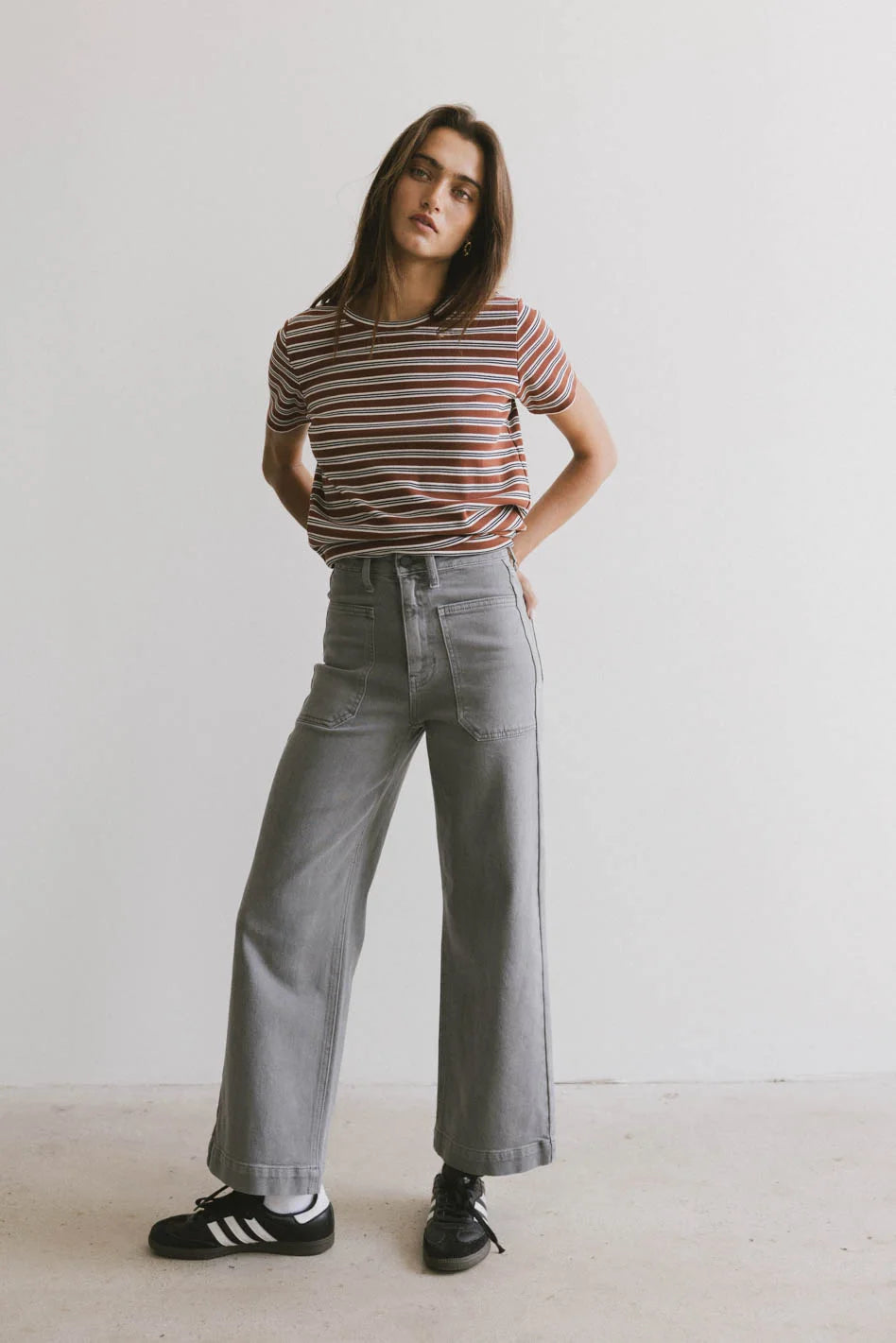 Leila High Waist Wide Leg Jeans for Women - Stretchy Grey Denim Pants, Comfortable & Trendy - Perfect for Casual Outfits, Office Wear & Date Nights