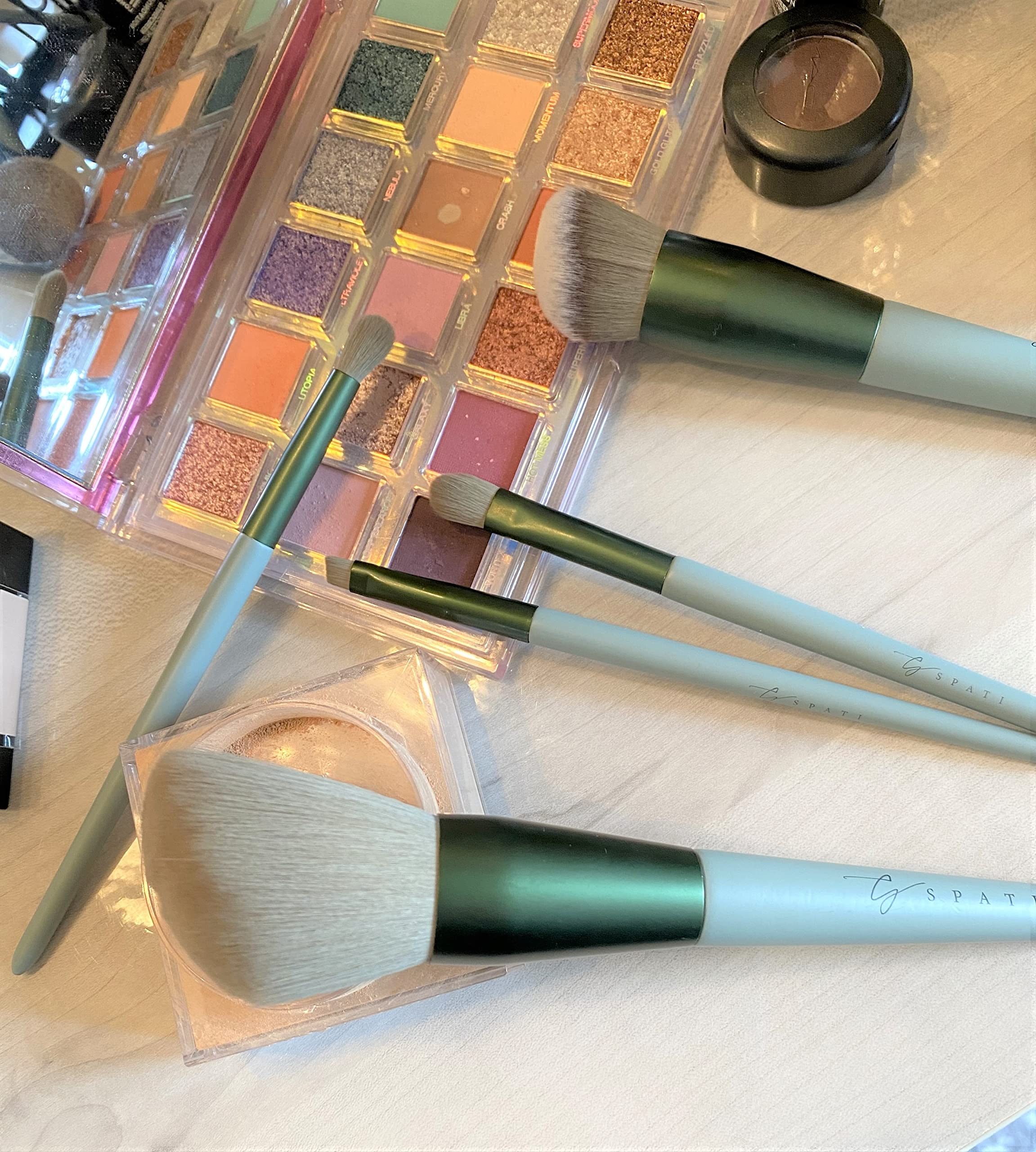 SPATI 13-Piece Premium Synthetic Makeup Brush Set - Foundation, Blending, Powder, Blush, Concealer & Eyeshadow Brushes for Flawless Makeup Application | Perfect for Daily Use, Professional Makeup Artists & Travel