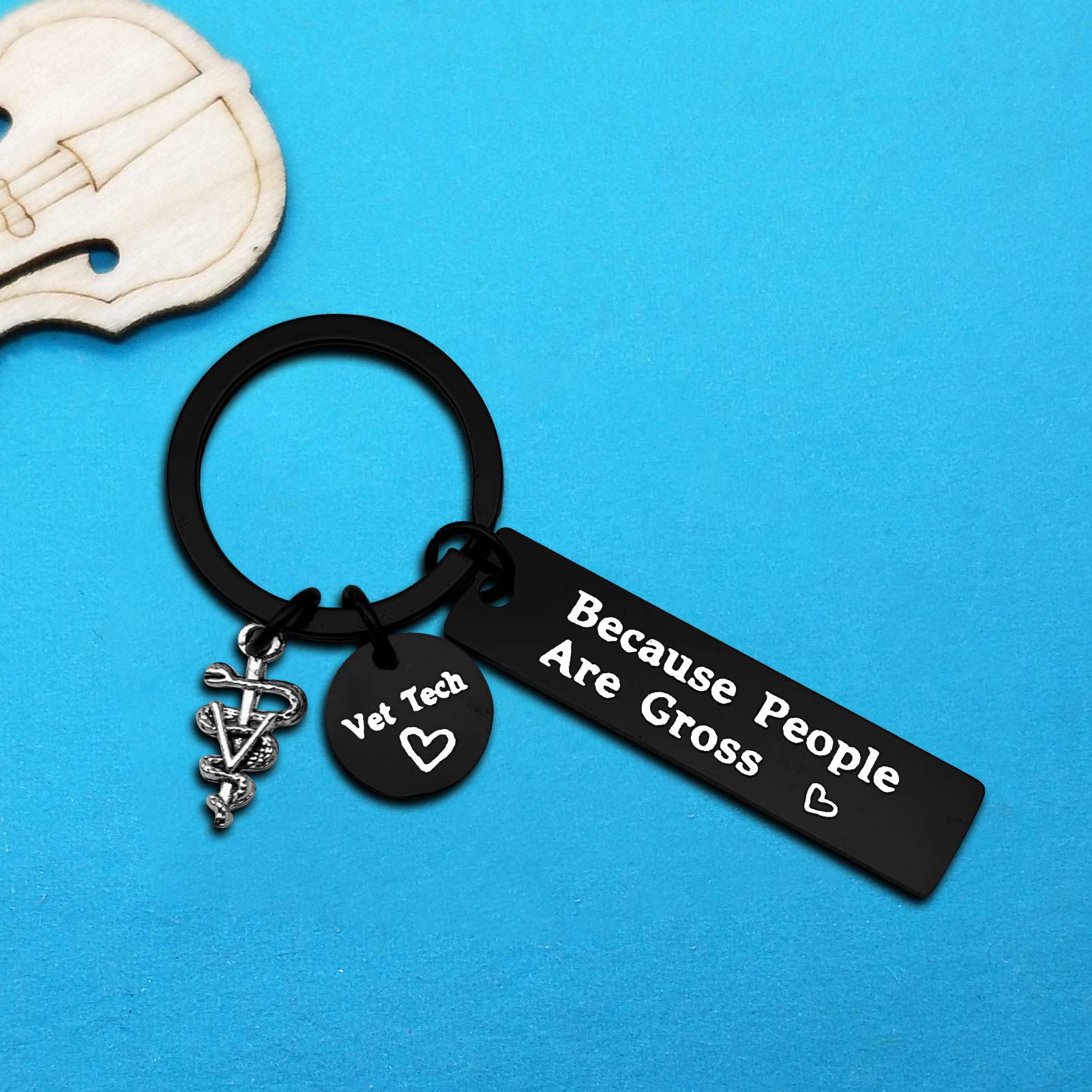 Veterinarian Gifts Keychain - Engraved Vet Tech & Student Appreciation Present for Veterinary Professionals - Perfect for Graduation, Thank You Gifts & Daily Use