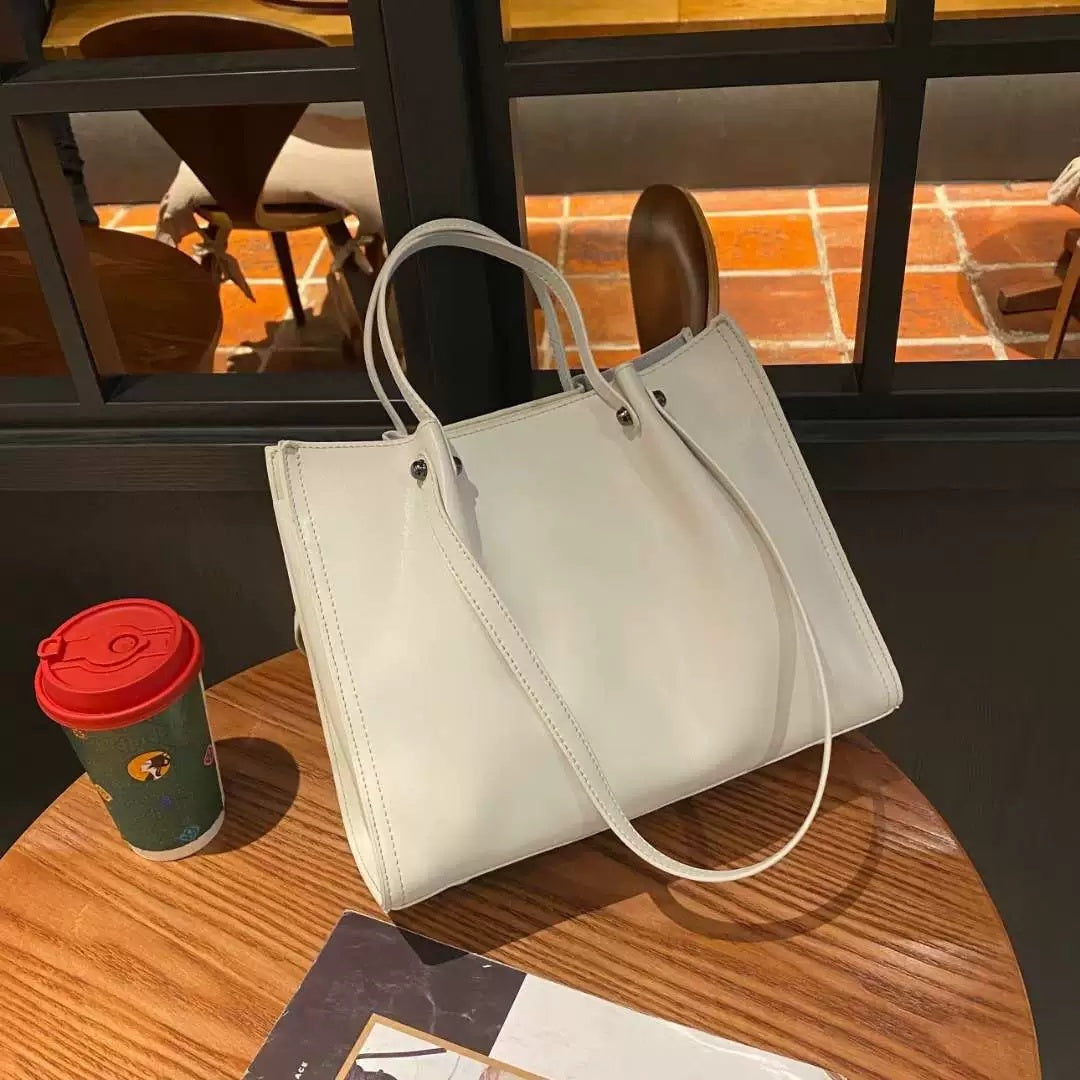 Premium Genuine Leather Large Capacity Tote Bag for Women - Stylish Shoulder Bag for Work, Travel & Everyday Use