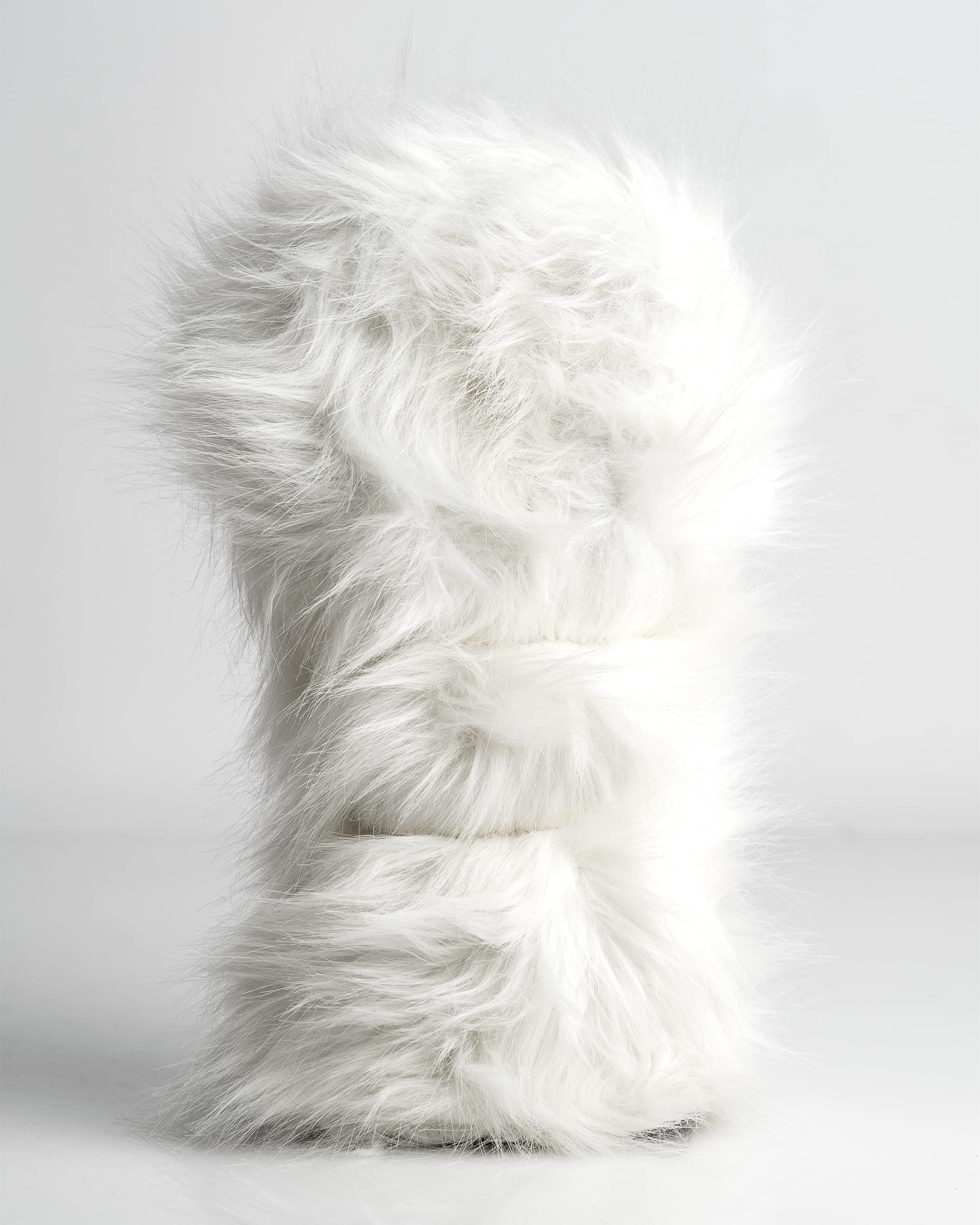 Pins & Aces Yeti Driver Head Cover - Premium Handmade Fuzzy Golf Club Cover for Drivers - Funny & Durable Tour Quality Headcover - Customize Your Golf Bag Accessories | Perfect for Golf Tournaments, Driving Ranges & Club Protection