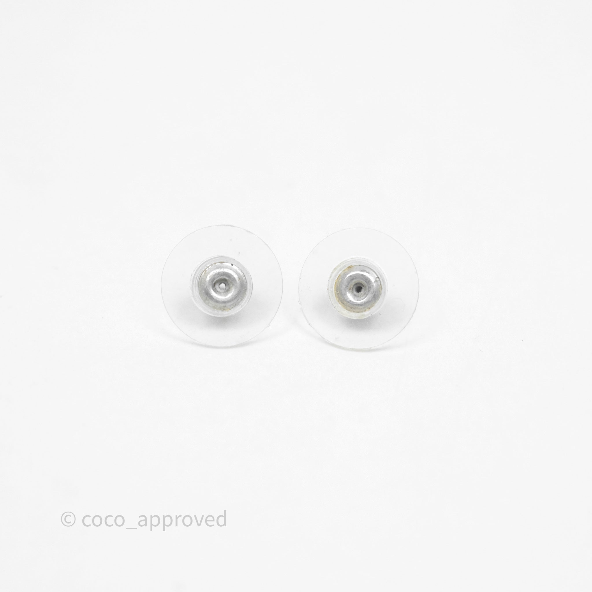 Chanel CC Pearl Earrings in Ruthenium Tone - Luxury Fashion Jewelry for Women | Perfect for Parties, Weddings & Special Occasions