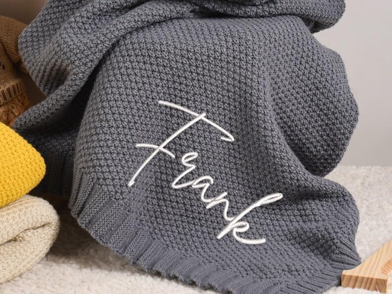 Personalized Baby Blanket with Name - Custom Embroidered Knit Blanket for Newborns | Perfect Baby Shower Gift, Nursery & Stroller Blanket | Soft & Cozy Gift for Boys & Girls | Ideal for Birthdays, Christenings & Daily Use