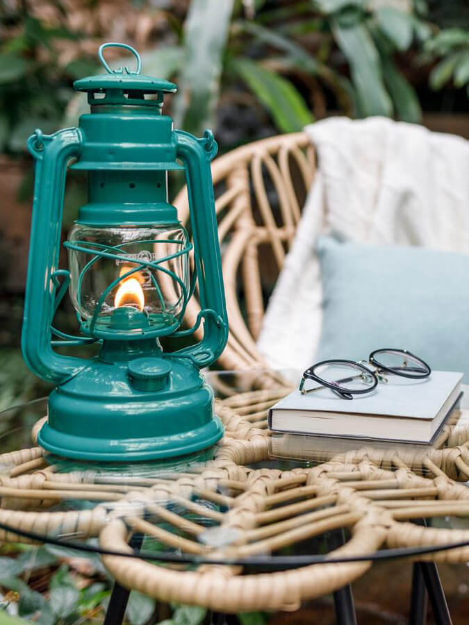 Feuerhand Baby Special 276 Hurricane Lantern - Vintage Outdoor Camping Light for Emergency, Garden, Patio & Power Outages