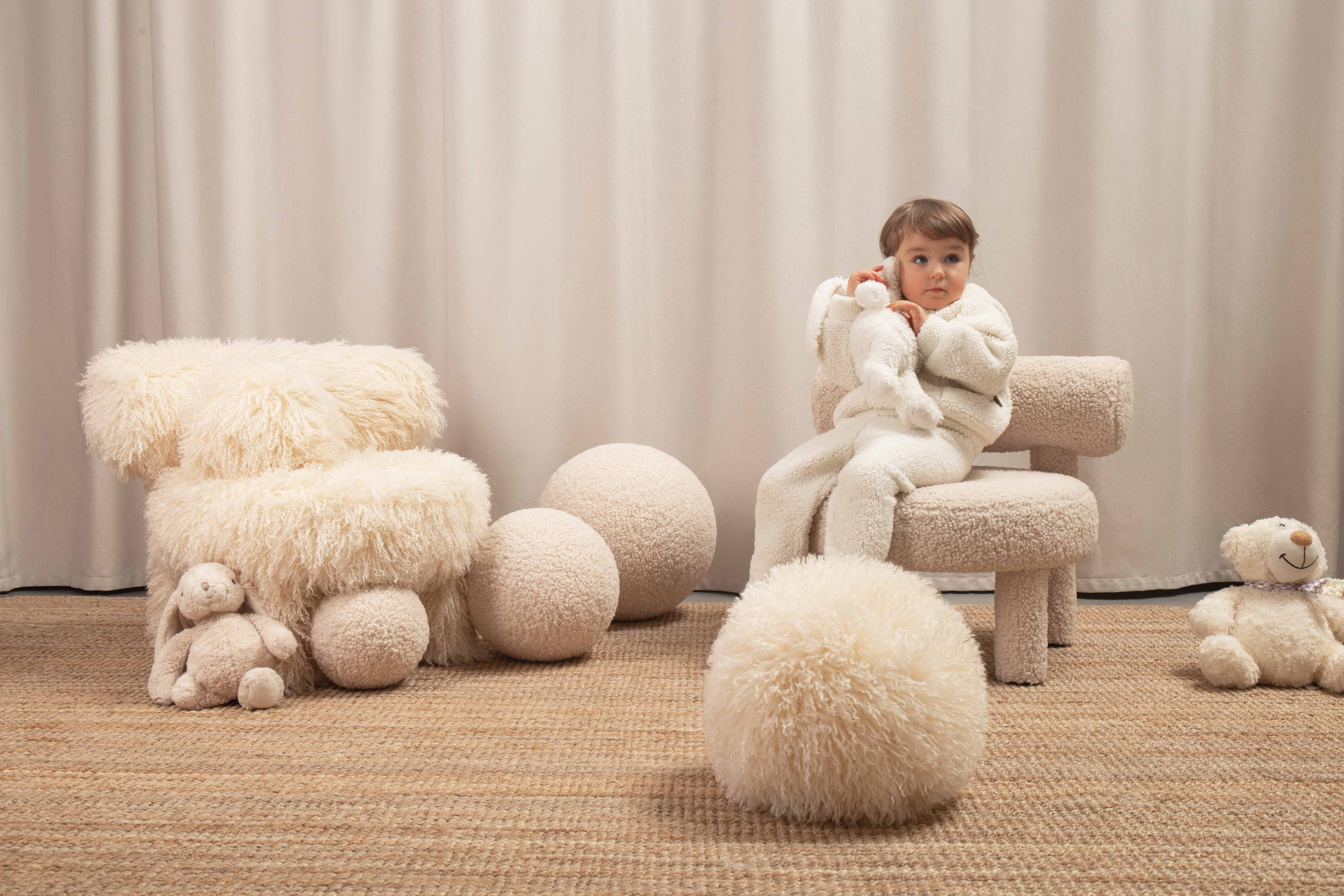 Noom Gropius Baby Spheric Ottoman - Fluffy Round Nursery Pouf, Soft Kids Footrest & Playroom Seating for Toddlers | Perfect for Daycare, Bedroom Decor & Cozy Reading Nook