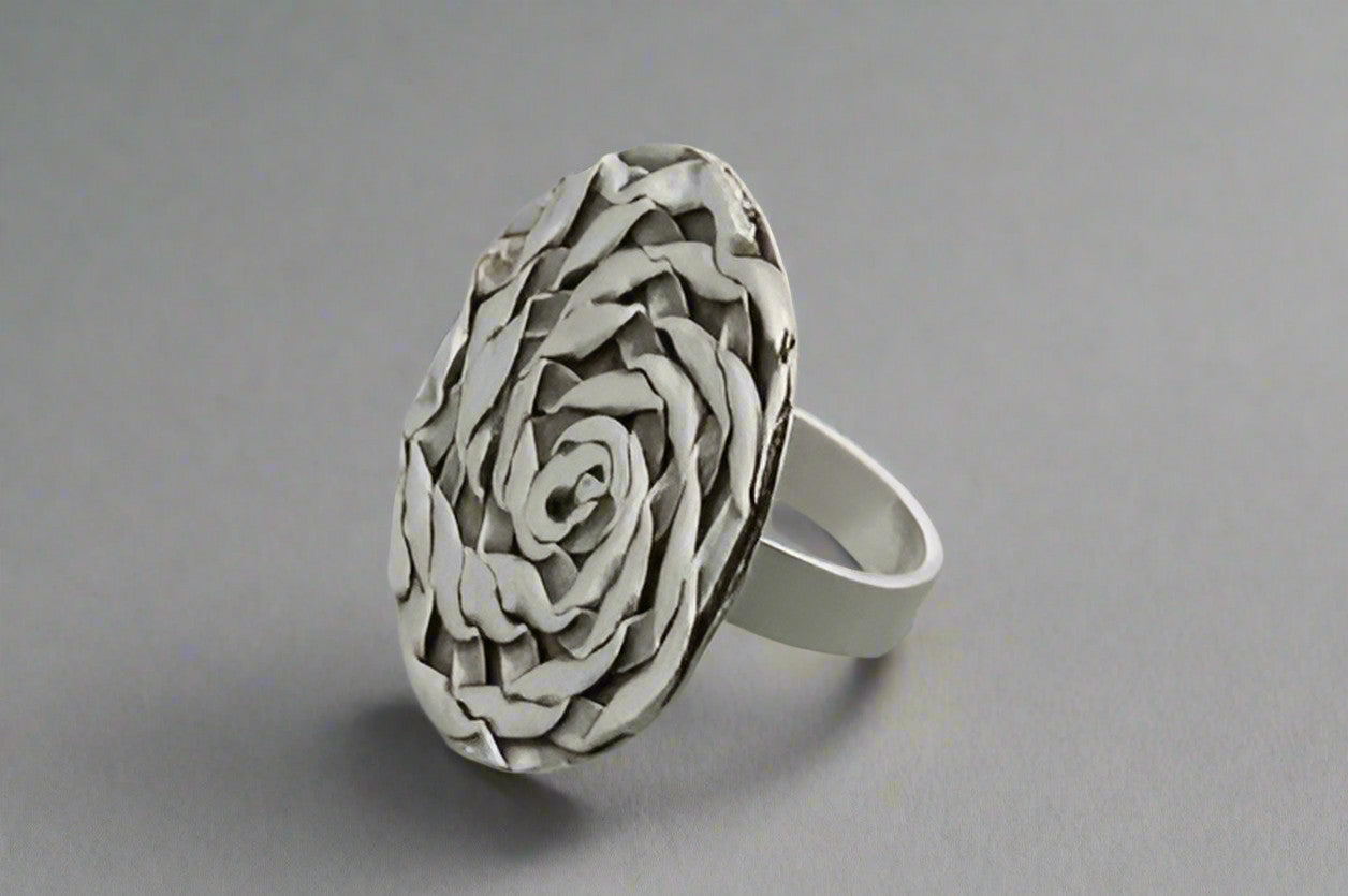 Elegant Pure Silver Ribbon Disc Ring for Women - Perfect for Weddings, Parties & Everyday Wear