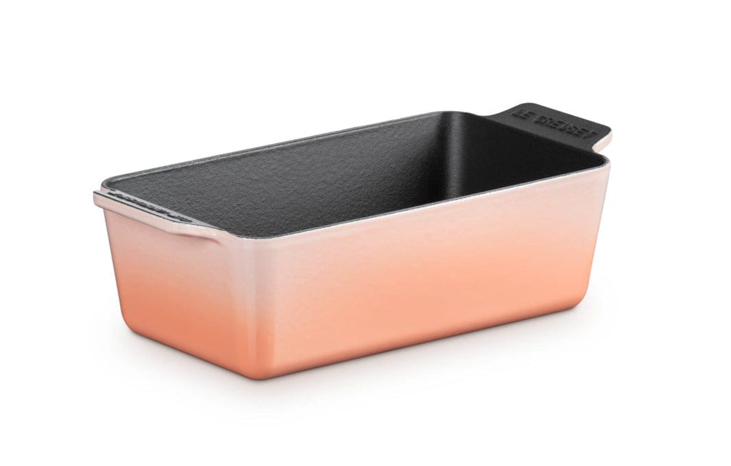 Le Creuset Signature Enameled Cast Iron Loaf Pan - 5.25 Quart, Cherry Red - Perfect for Baking Homemade Bread, Banana Bread & Meatloaf - Oven, Grill & Stovetop Safe