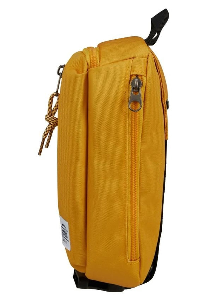 American Tourister Brightup Sling Bag - Lightweight Crossbody Bag for Men & Women, Water-Resistant Travel Shoulder Bag - Perfect for Commuting, Shopping & Outdoor Adventures