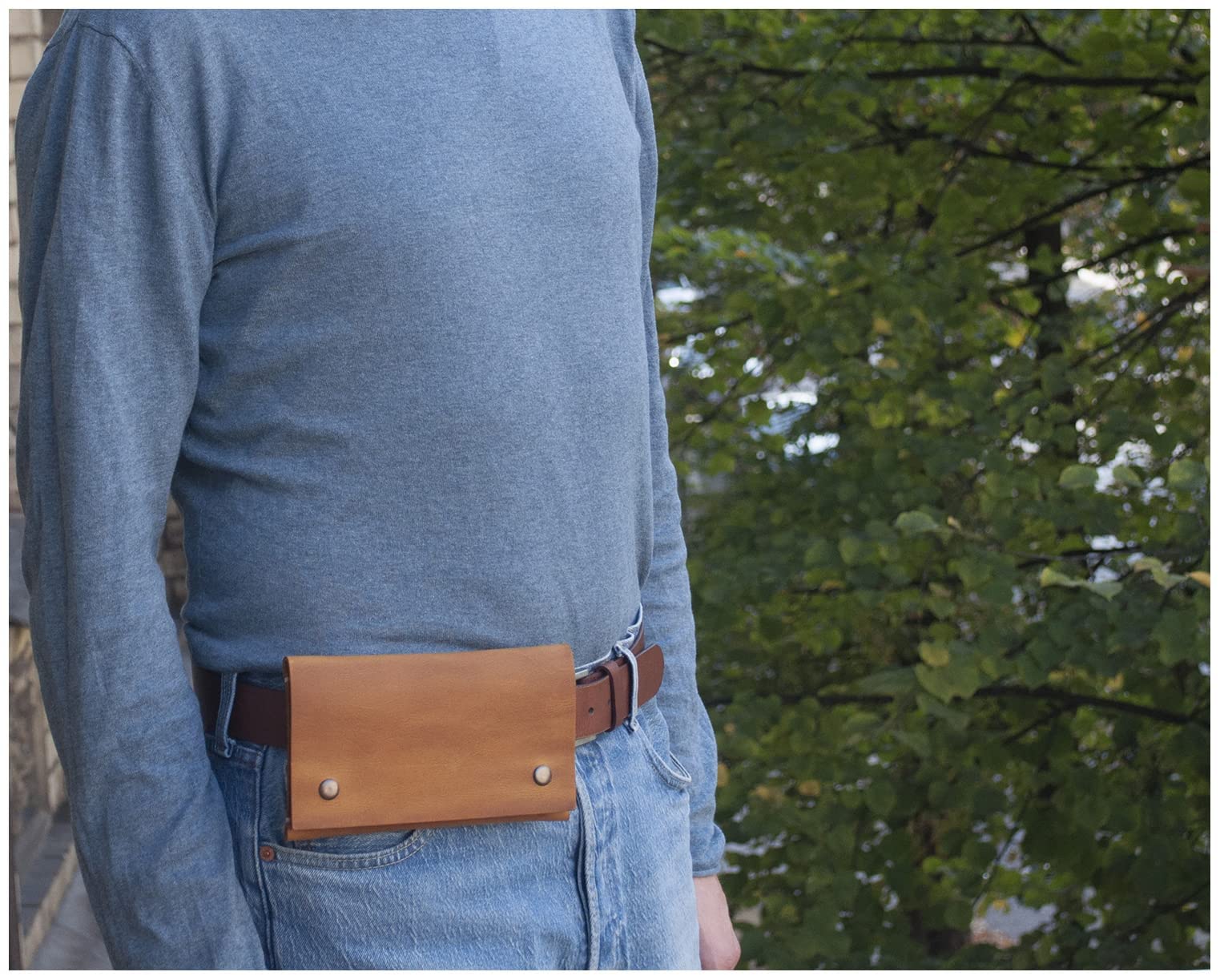 Premium Genuine Bovine Leather Waist Bag for iPhone 15 Pro Max & iPhone 15 Plus - Crossbody Phone Pouch with Card Slot & Adjustable Belt Loop - Perfect for Travel, Hiking, Concerts & Everyday Use