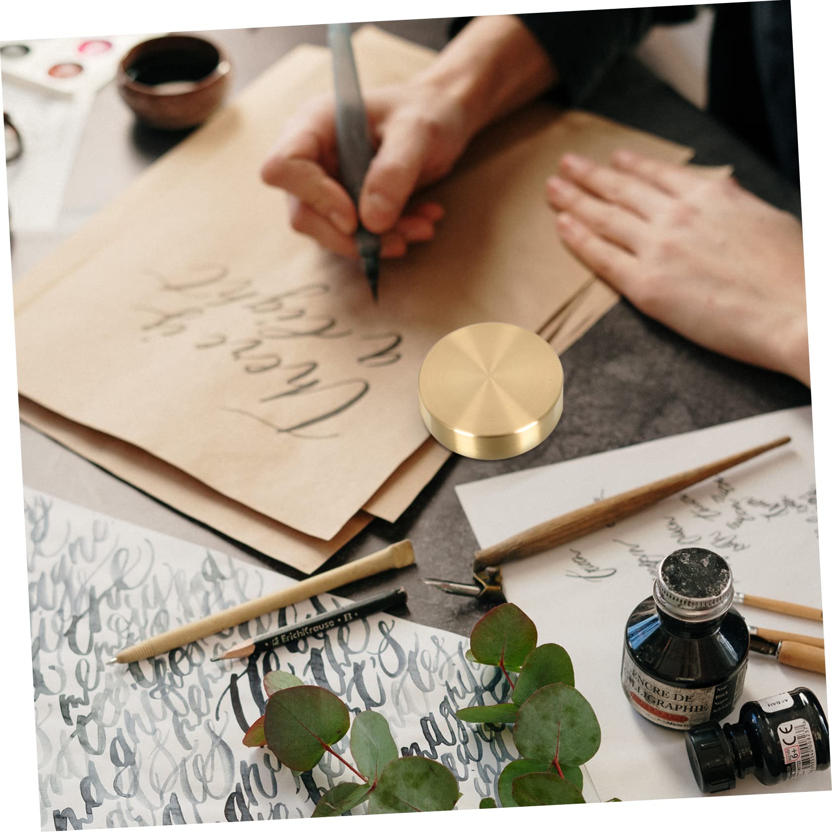 KITANDOVE 2-Piece Brass Round Paperweight Set - Heavy Duty Calligraphy Brush Holder & Painting Tool - Perfect for Artists, Writers & Office Use