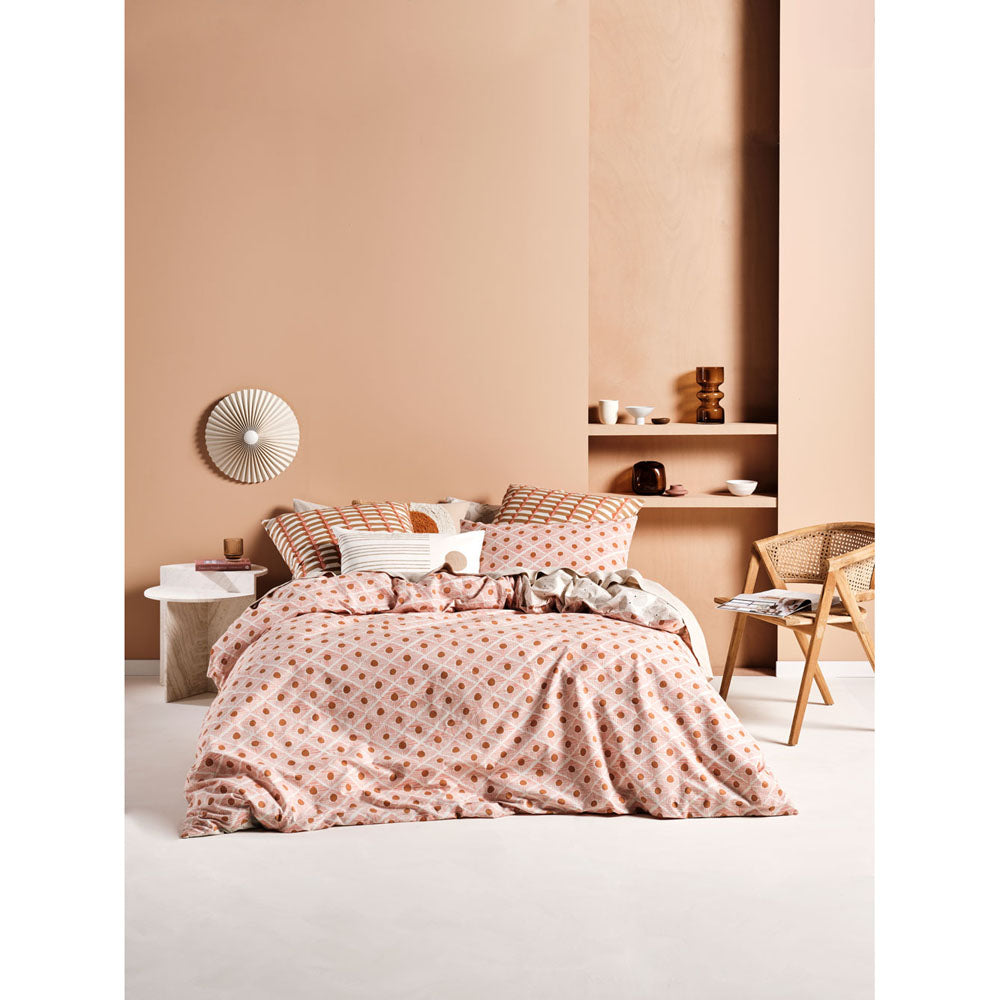 Premium Aida Coral Quilt Cover Set for Double Bed - Soft & Breathable Bedding Set with Pillowcases - Perfect for Master Bedroom, Guest Room & Coastal Decor