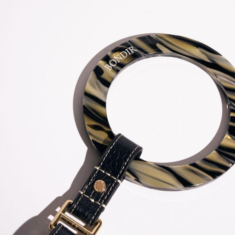 Premium Obsidian Black Leather Dog Leash - Heavy Duty, Adjustable, Reflective Stitching - Perfect for Walking, Training & Outdoor Adventures with Your Pet