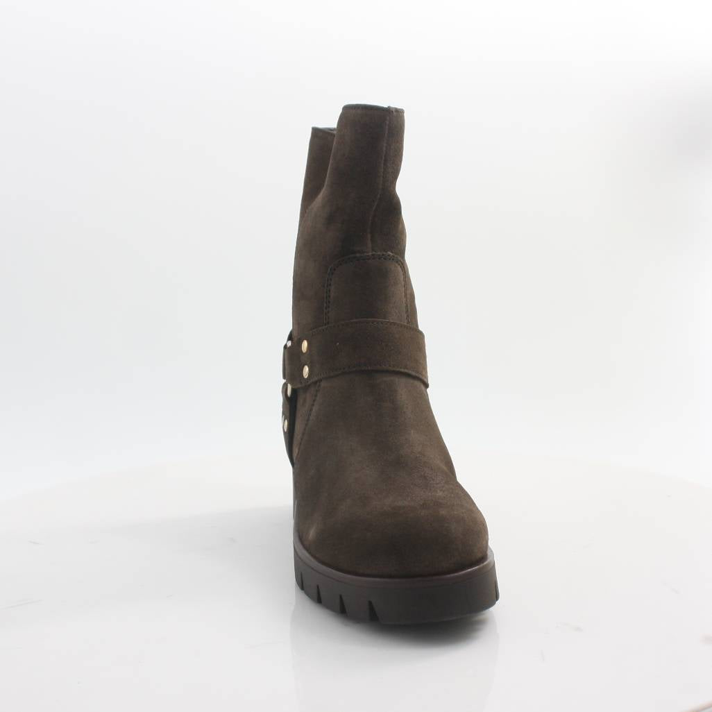 GABOR Women's Fashion Boots - Comfortable & Stylish Ankle Boots for Casual Wear, Work & Outdoor Activities