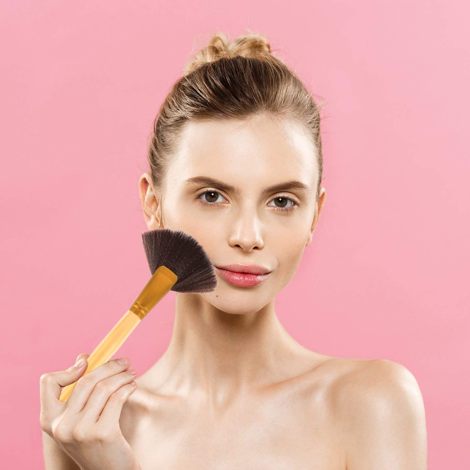 **Kamz Beauty 24-Piece Professional Wooden Makeup Brush Set with Leather Pouch | Soft Bristles for Foundation, Eyeshadow & Blending | Perfect for Makeup Artists & Beauty Enthusiasts**