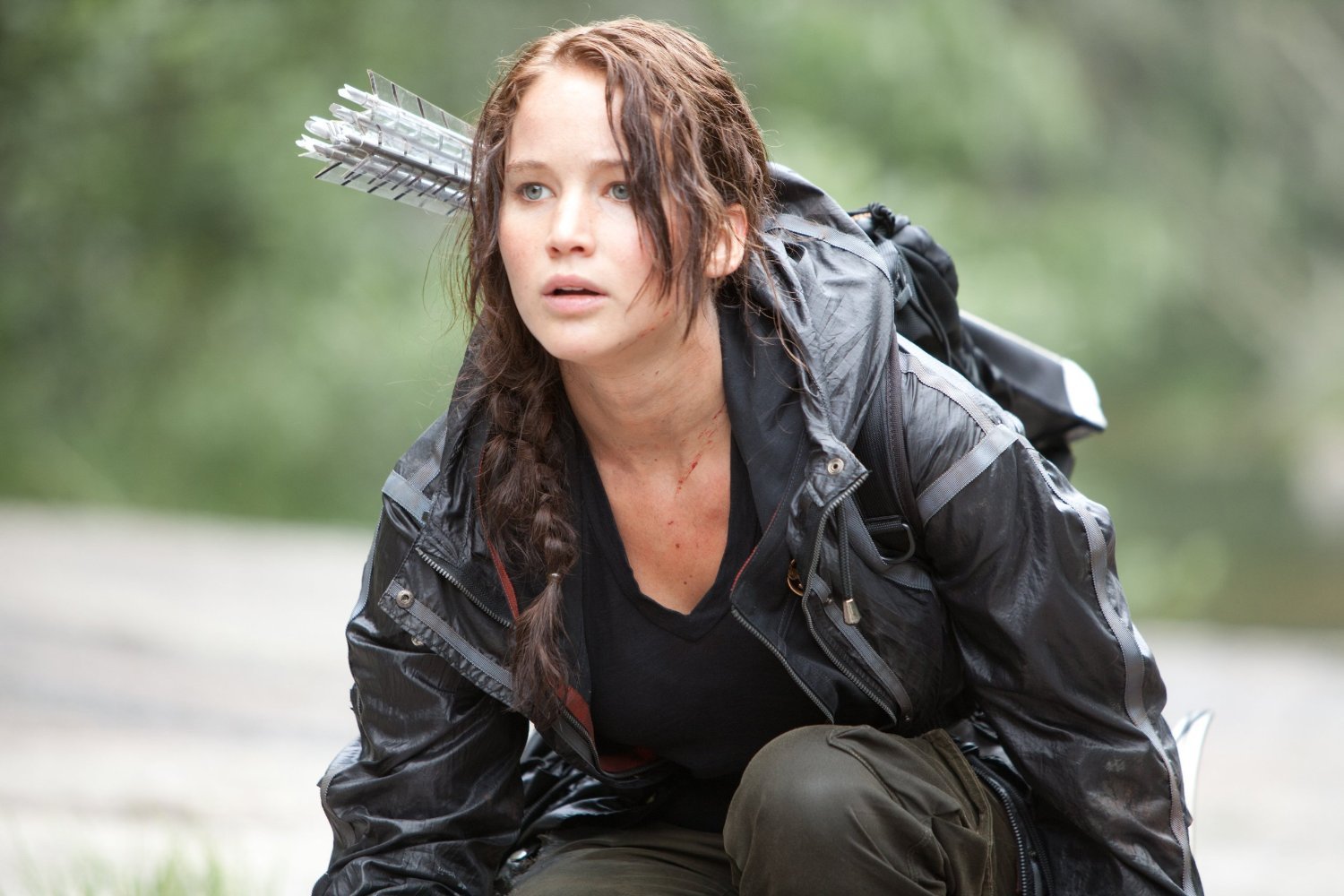 The Hunger Games Blu-ray + Digital Copy (2012) - Action Adventure Movie for Teens & Adults - Perfect for Movie Nights & Gifts