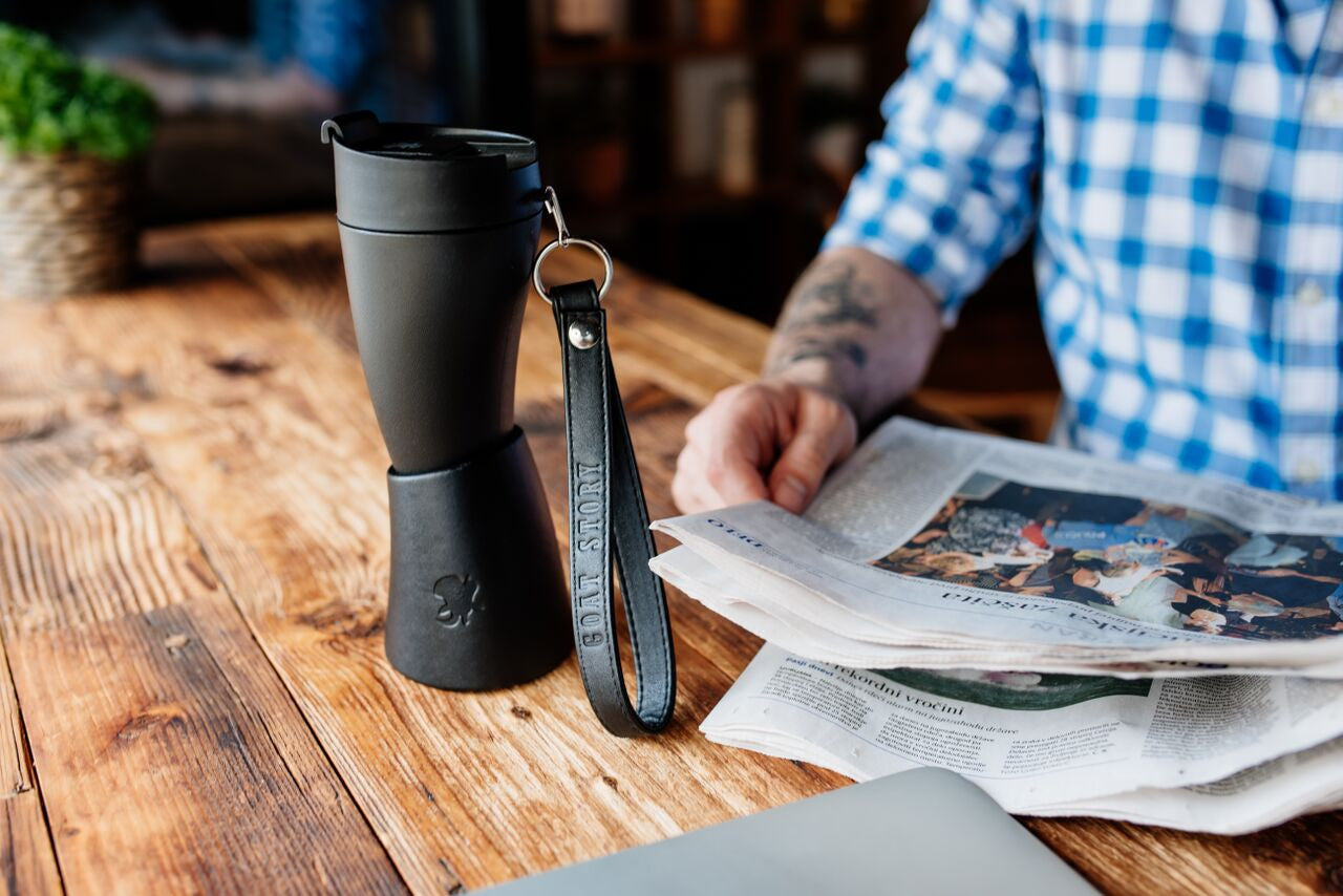16oz (473mL) Goat Mug - Unique Ceramic Coffee Cup for Tea, Hot Chocolate & Milk - Perfect for Home, Office & Gifts