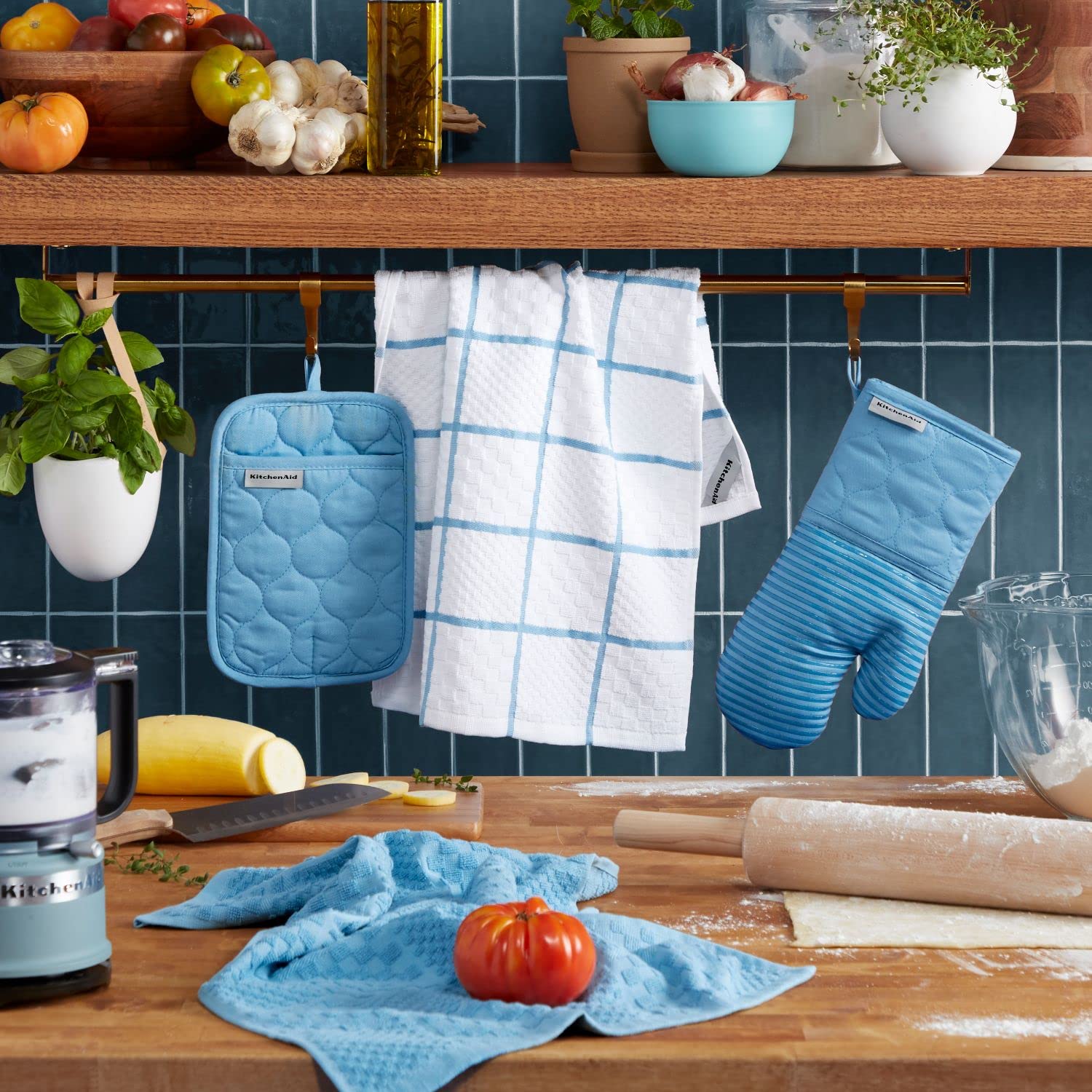 KitchenAid Heat Resistant Quilted Cotton Terry Cloth Oven Mitt & Pot Holder Set (16