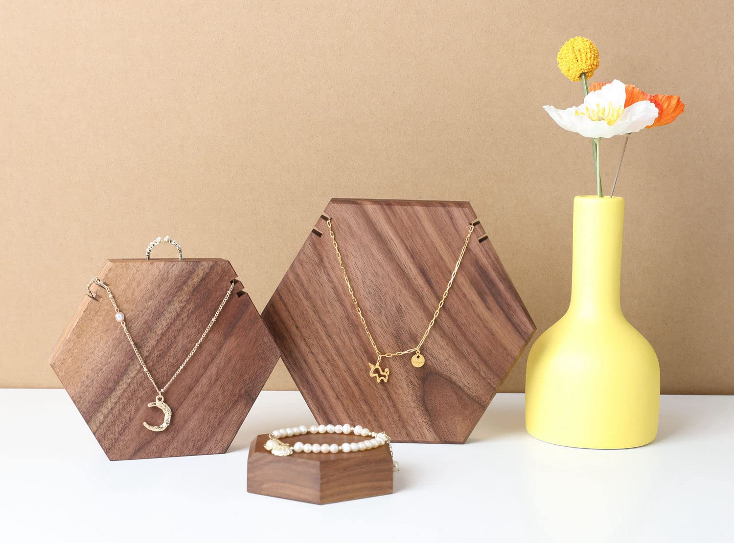 GemeShou 3-Piece Walnut Wood Necklace Display Stand Set - Hexagon Jewelry Holder Organizer for Retail Stores & Boutiques | Perfect for Necklace Storage, Showcase, and Selling in Jewelry Shops