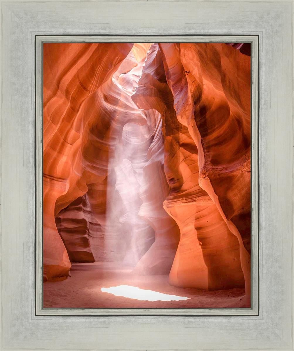 Antelope Canyon Cathedral - Stunning Natural Sandstone Formation in Arizona | Perfect for Photography, Hiking & Nature Exploration