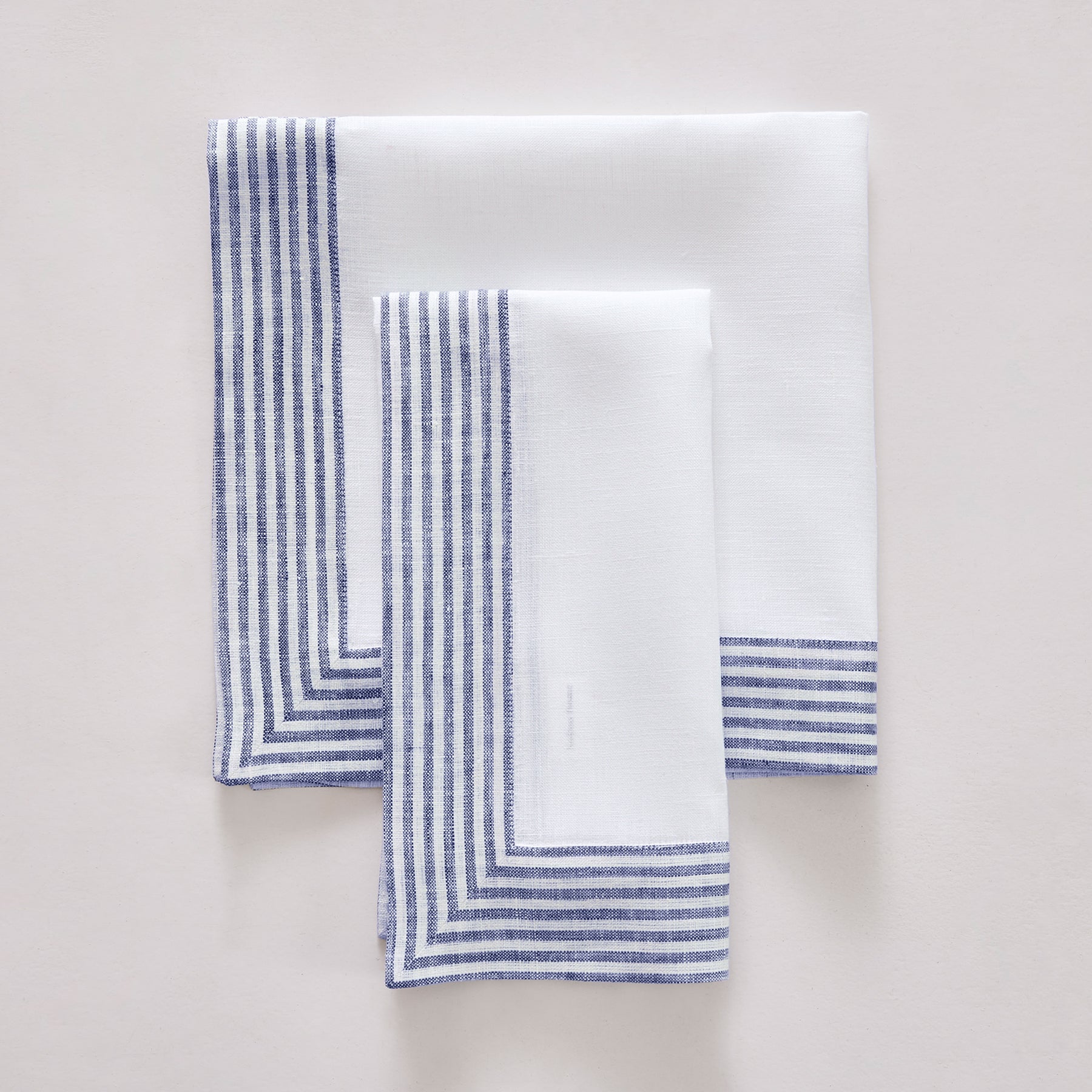 Premium Lucca Napkins - Set of 4 Soft Cotton Dinner Napkins for Formal Dining, Parties & Everyday Use