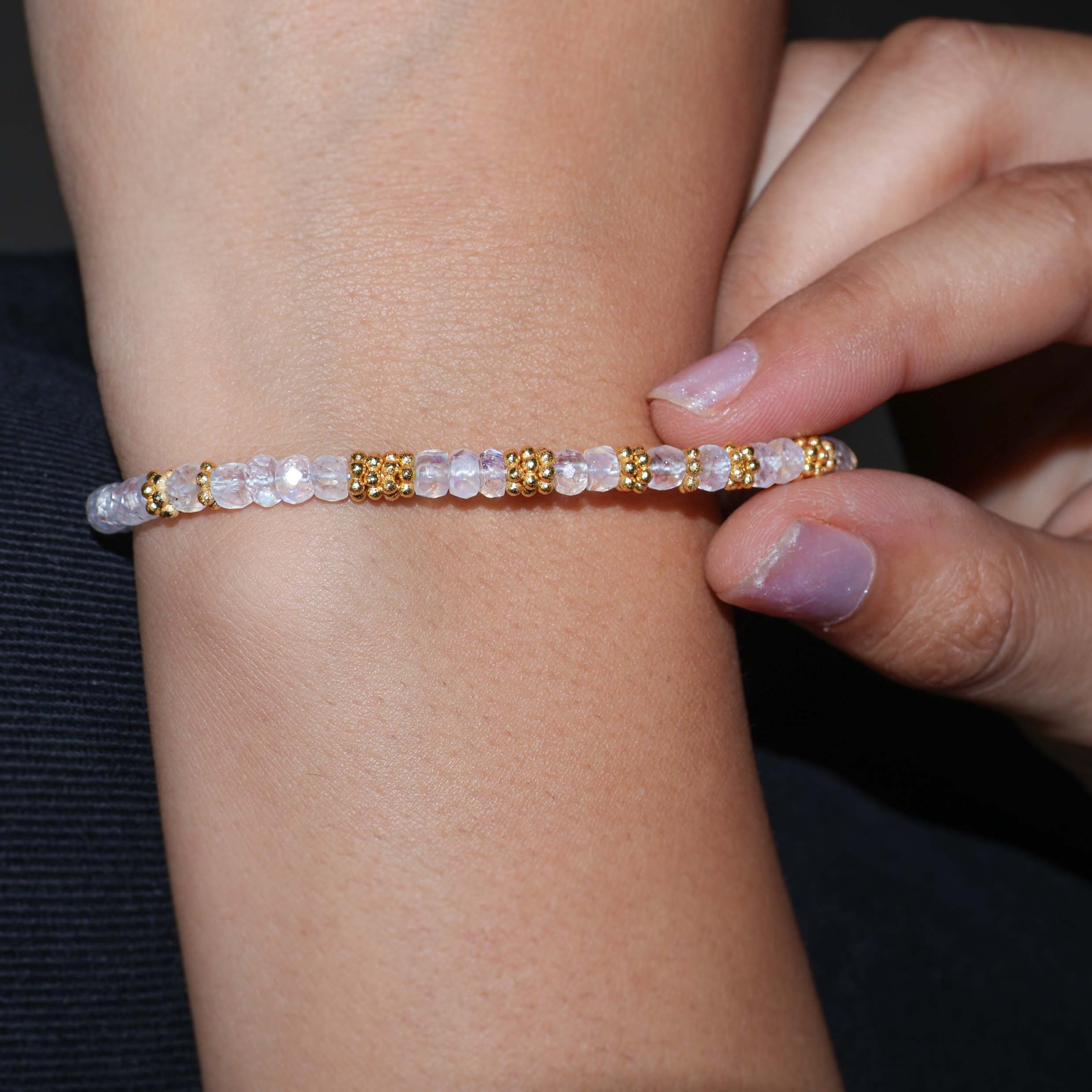Natural Moonstone Beaded Bracelet for Women | Healing Crystal Jewelry for Meditation, Yoga & Spiritual Balance | Adjustable Elastic String
