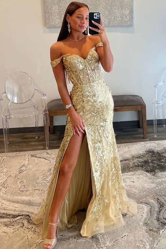 Sparkling Gold Off-The-Shoulder Sequin Mermaid Prom Dress with High Slit - Elegant Evening Gown for Homecoming, Pageants & Formal Events