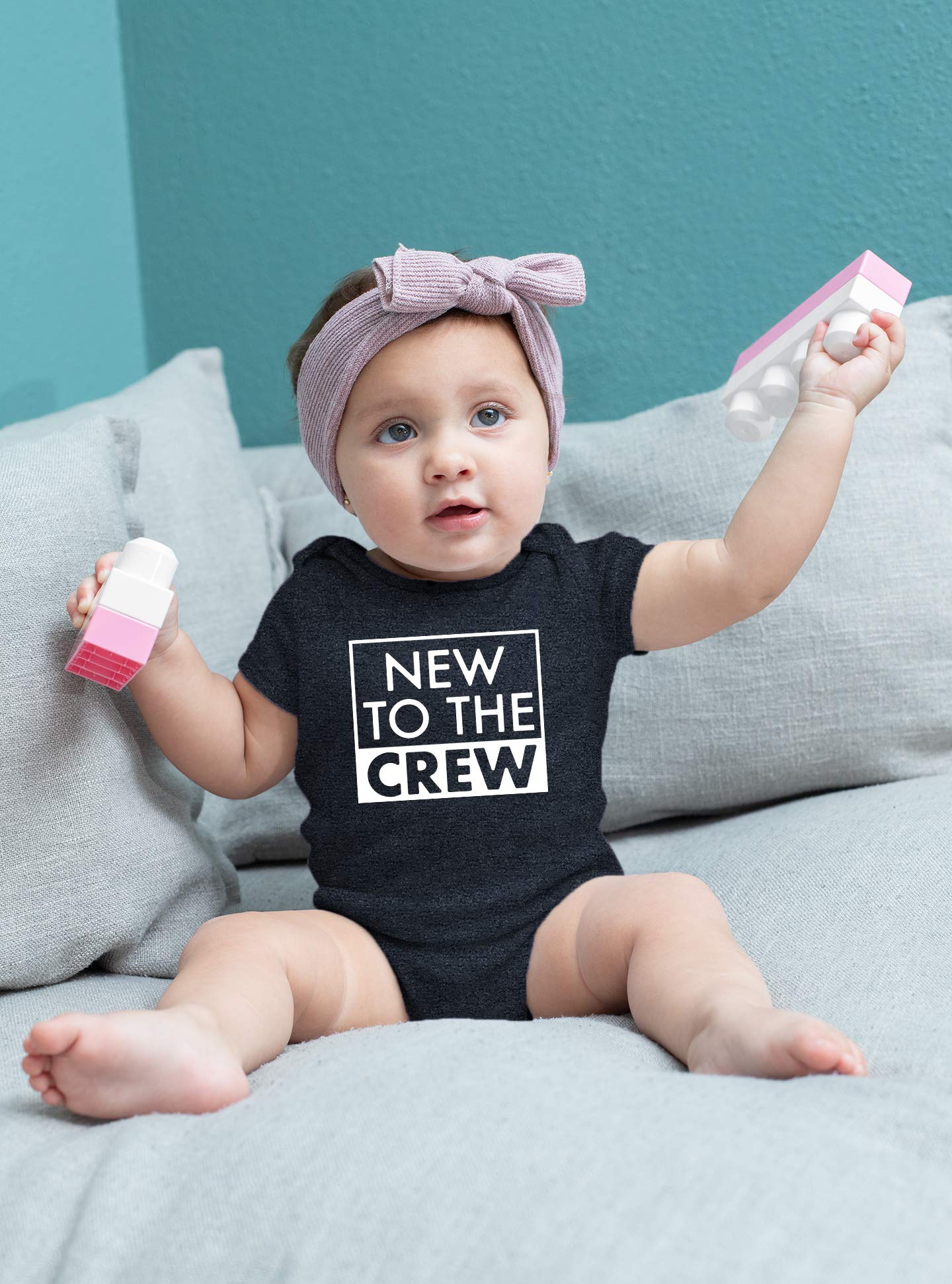 Stylish Unisex Newborn Baby Outfit Set - Gender Neutral Toddler Clothes for Boys & Girls - Perfect for Pregnancy Announcement & Baby Shower Gifts