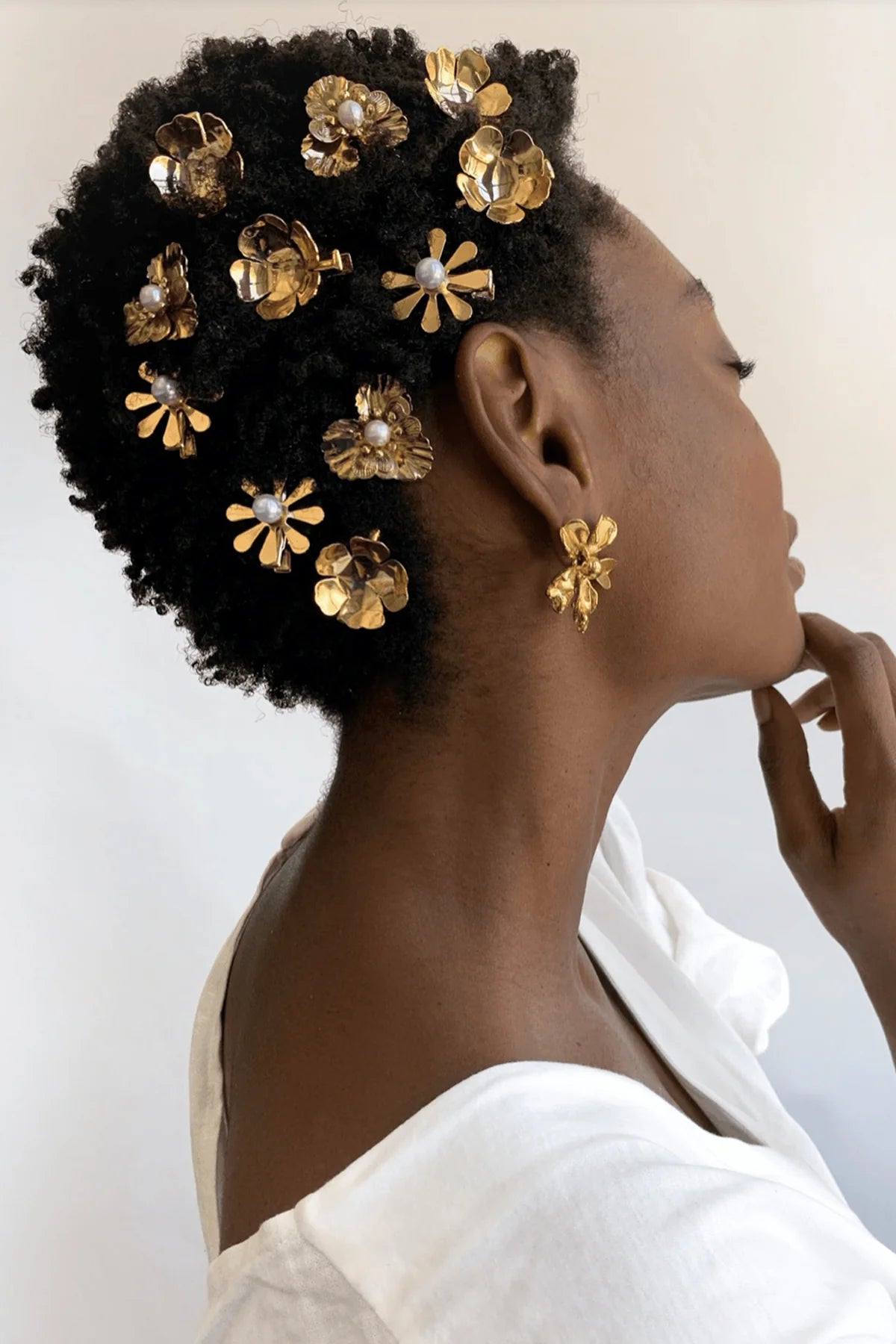 Coming Up Daisies Hair Clips Set of 3 - Floral Hair Accessories for Women & Girls - Perfect for Weddings, Parties & Everyday Style